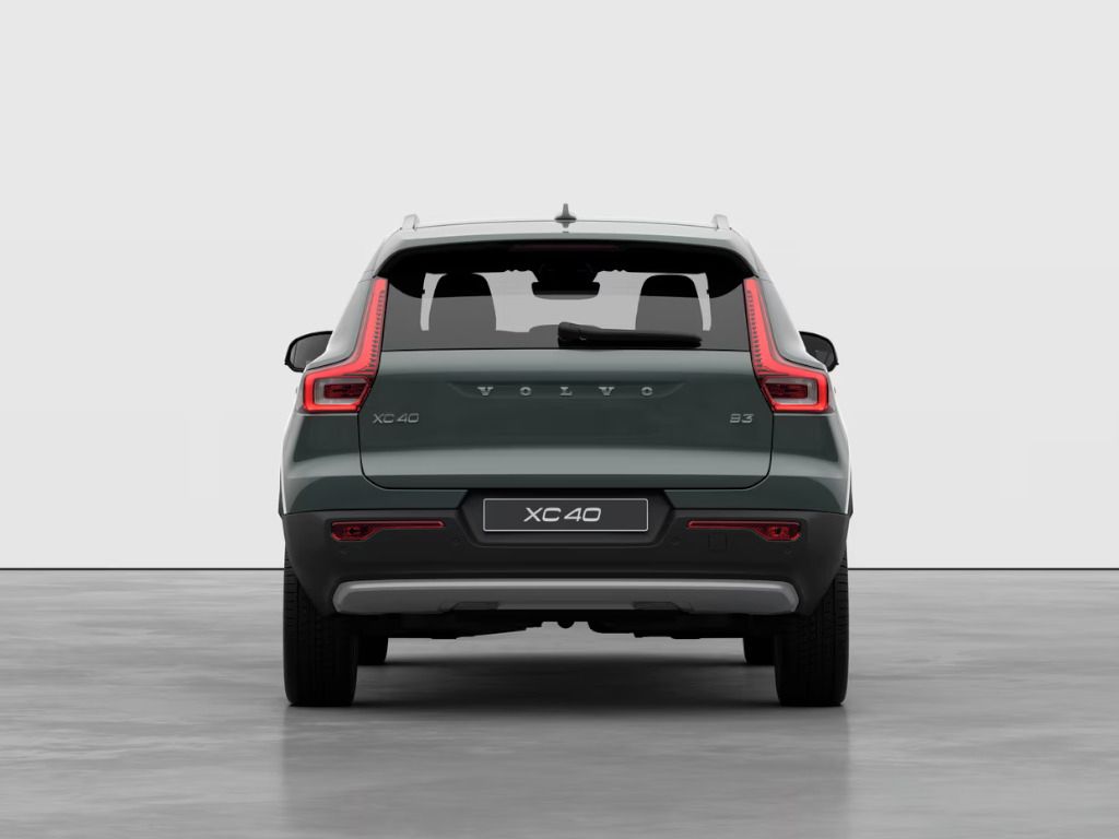 Volvo XC40, CORE B3 FWD 120kW - fotka 6