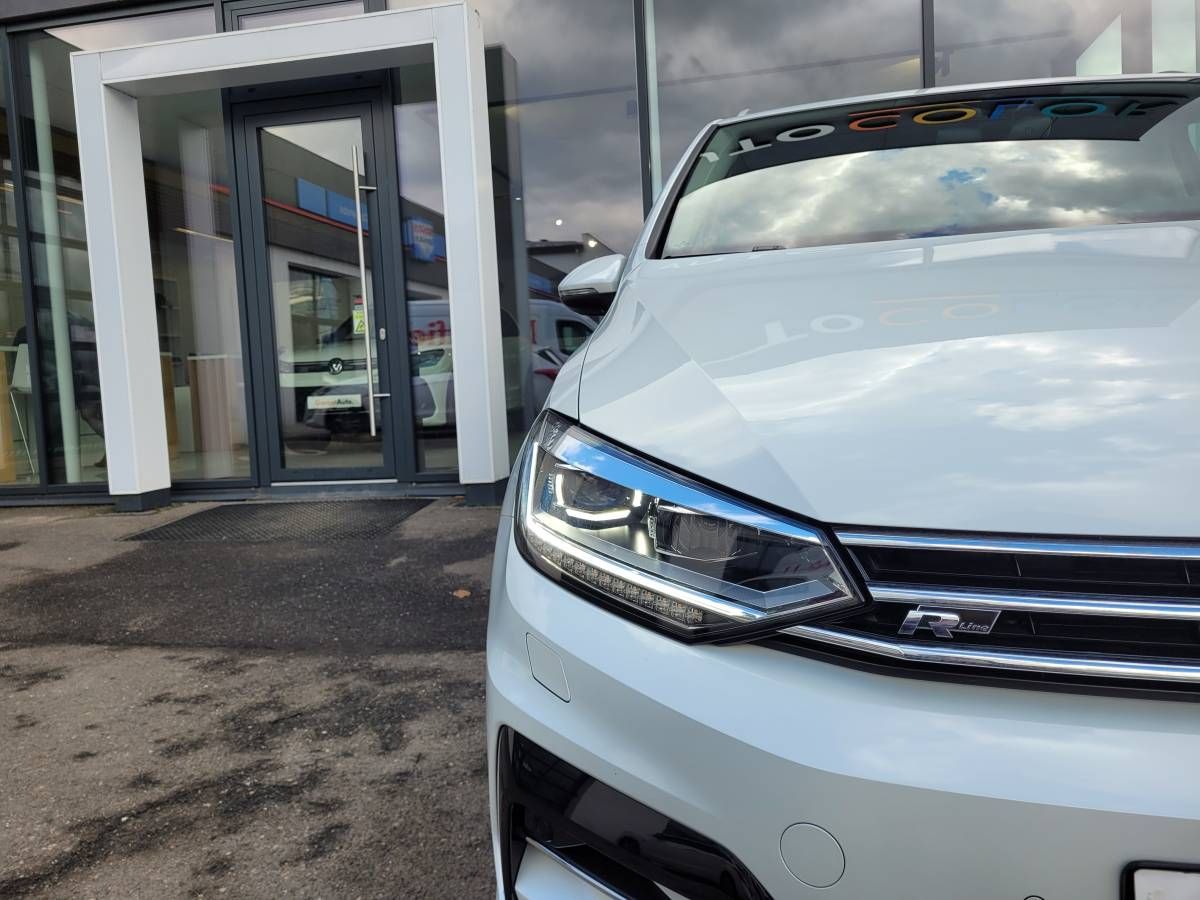Volkswagen Touran, 2.0 TDI R-line 7míst - fotka 5