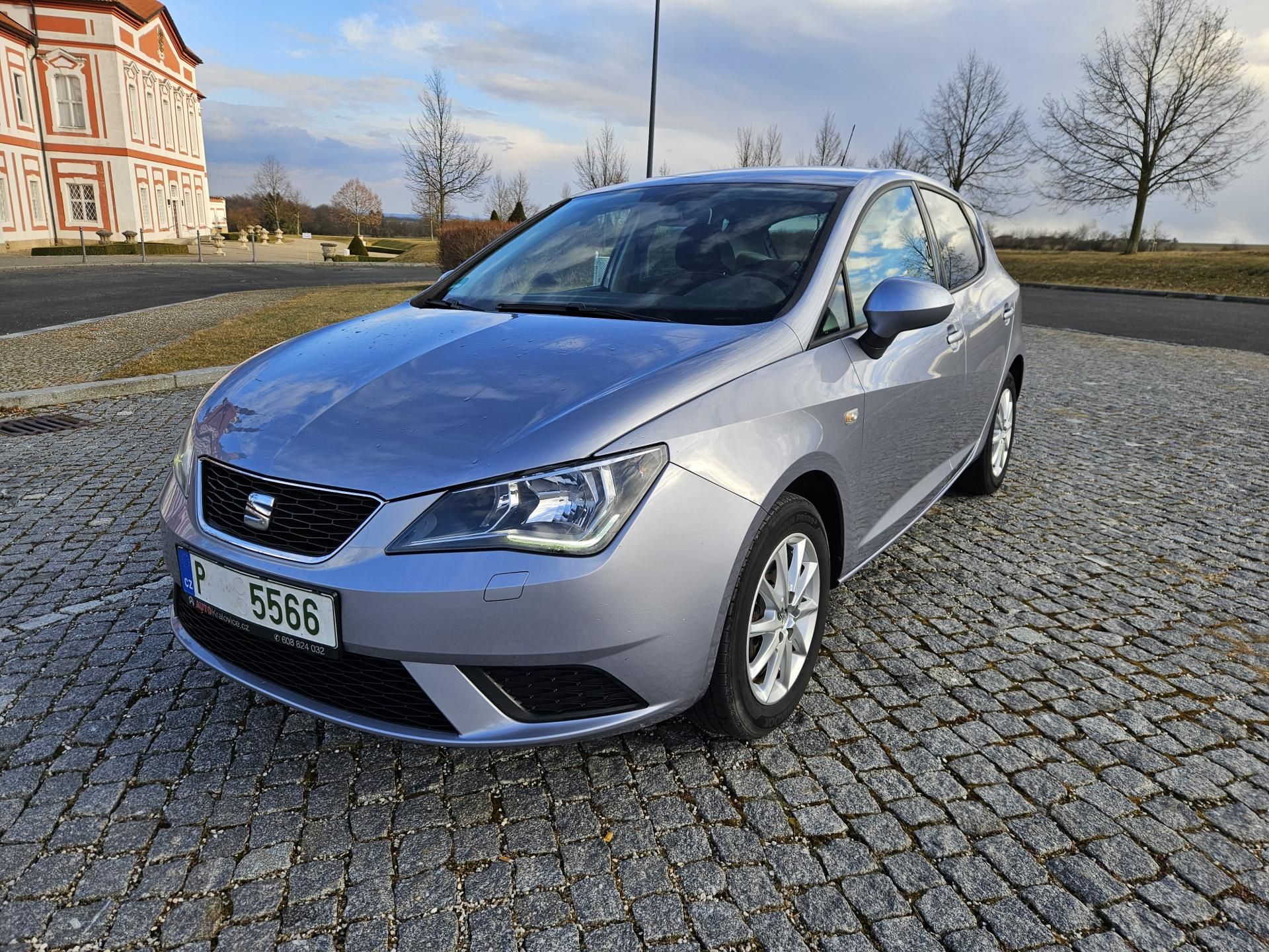 Seat Ibiza, 1.0TSI 81KW, TOP STAV,  SPLÁTK - fotka 2