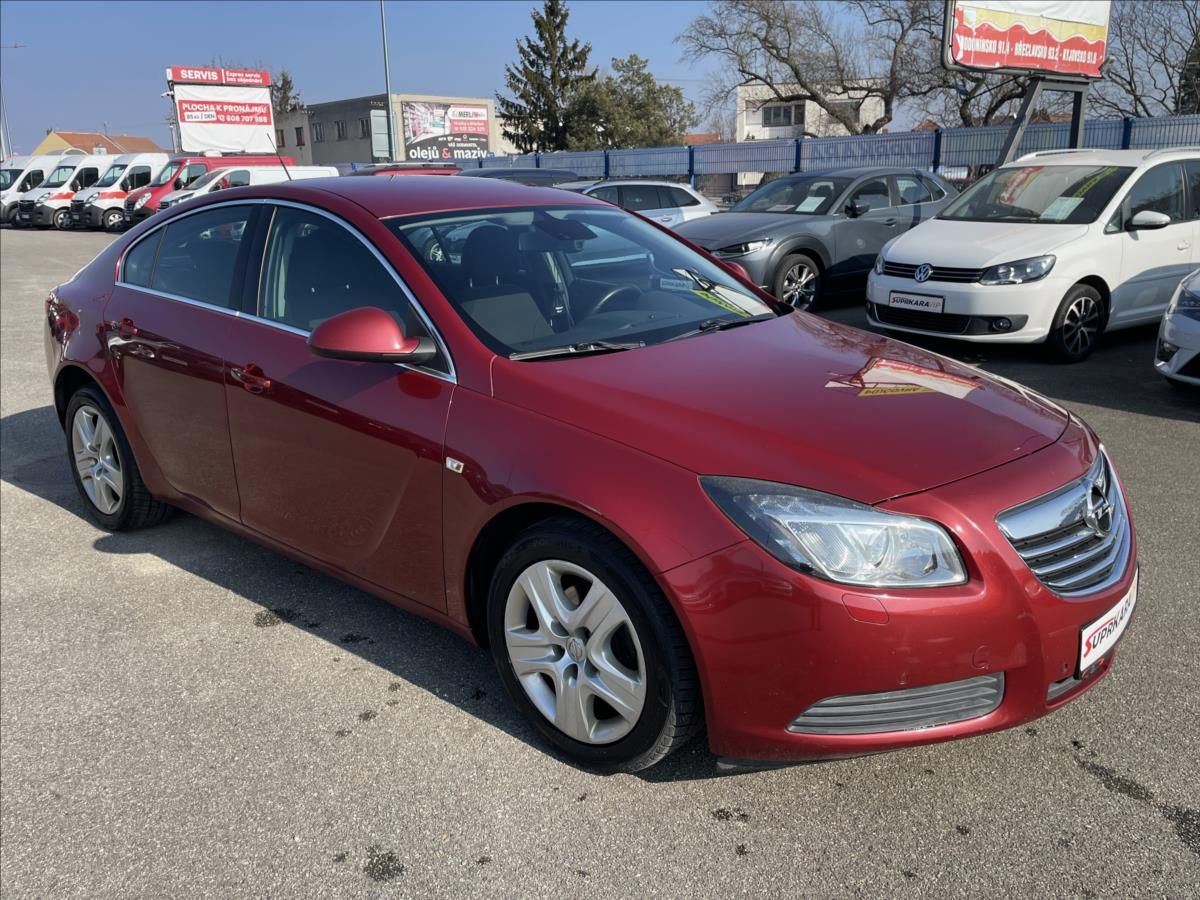 Opel Insignia, 1,8 16V BI-Xenony*D.Klima*PDC - fotka 3