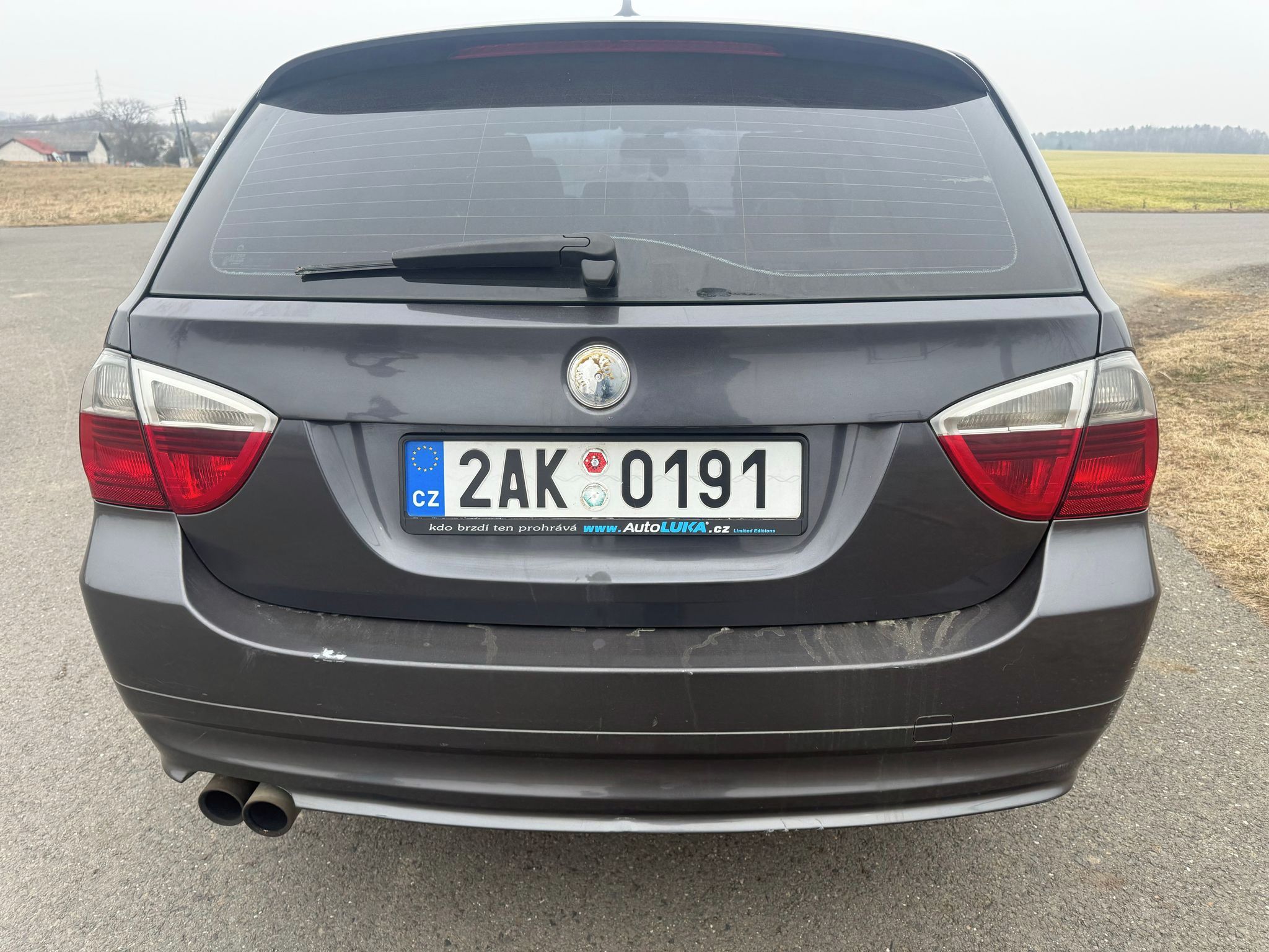 BMW Řada 3, 330dx Touring - fotka 4