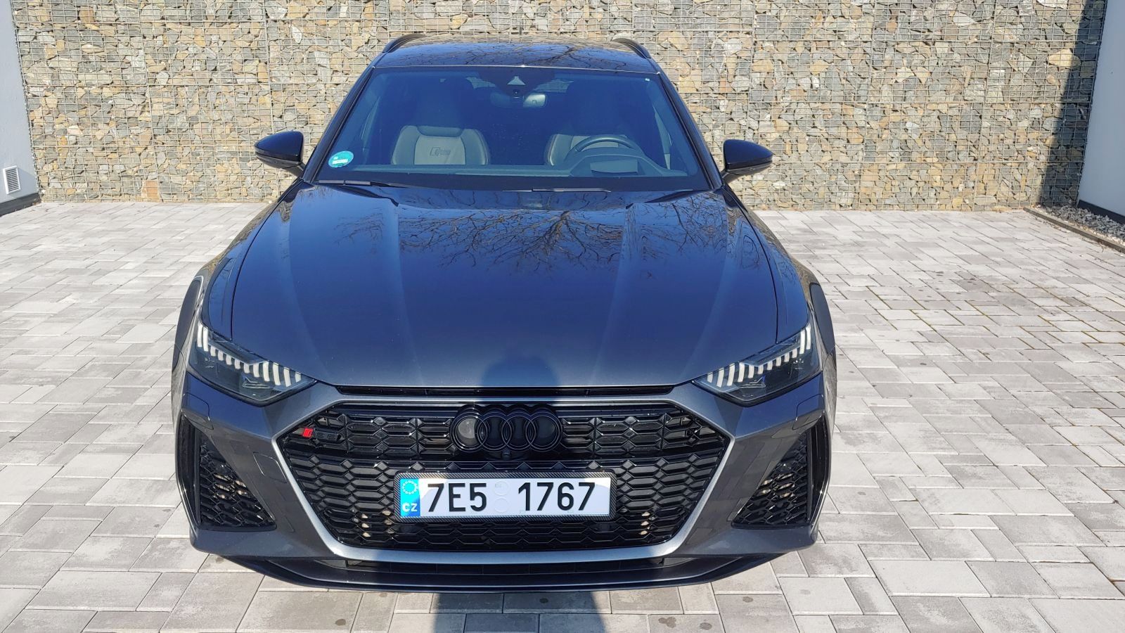 Audi RS6, 4.0 TFSI 441kW B&O Matrix - fotka 3