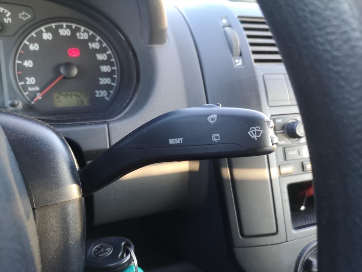 Volkswagen Polo, 1,4 TDI Trendline - fotka 6