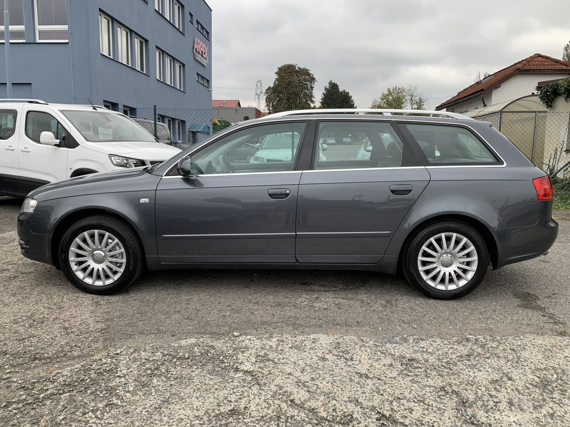 Audi A4 Avant, 2.0TFSi 147kw KLIMATIZACE ALU - fotka 4