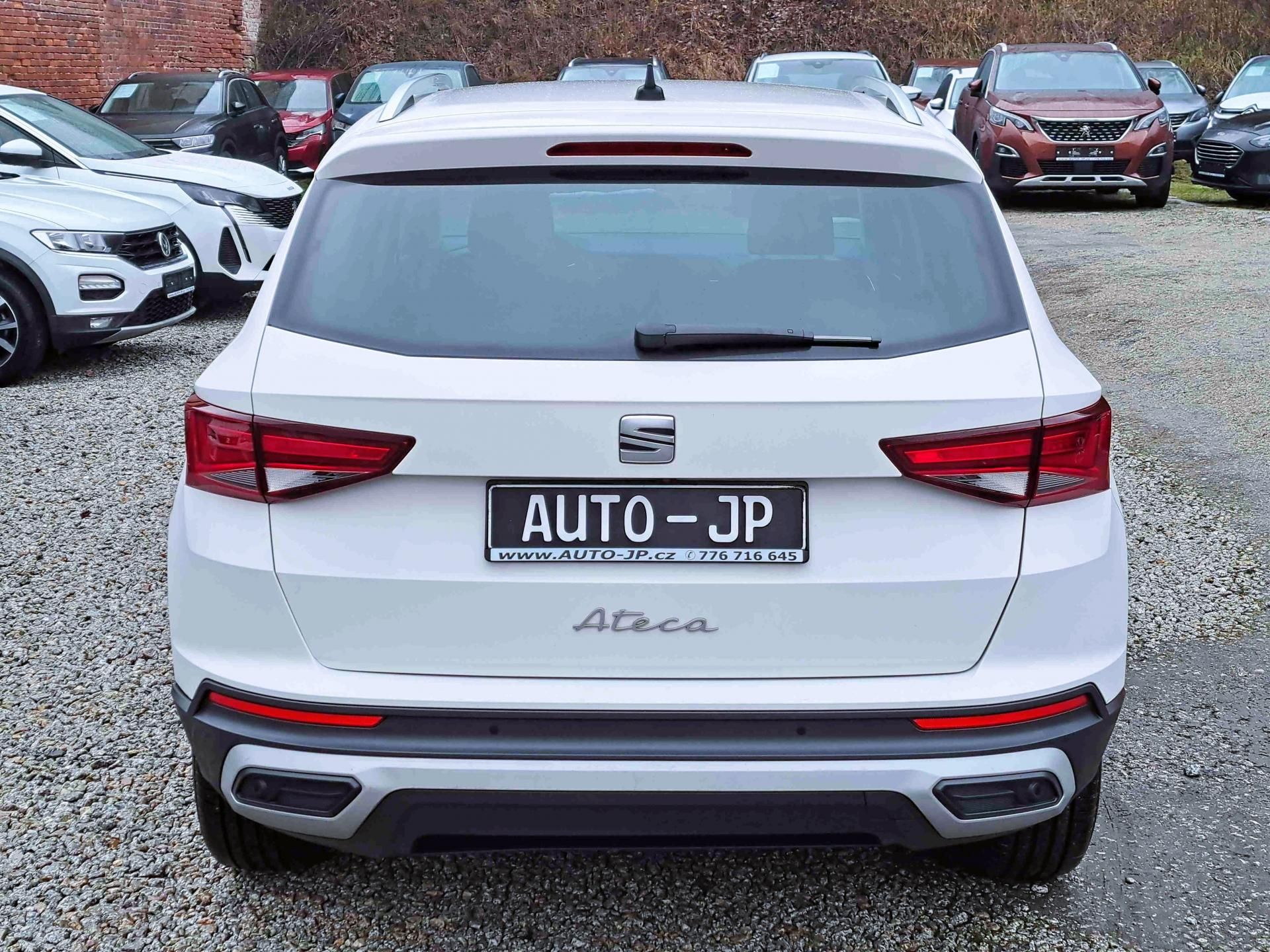 Seat Ateca, TDI-110 LED ACC 17ALU PDC NAVI - fotka 4