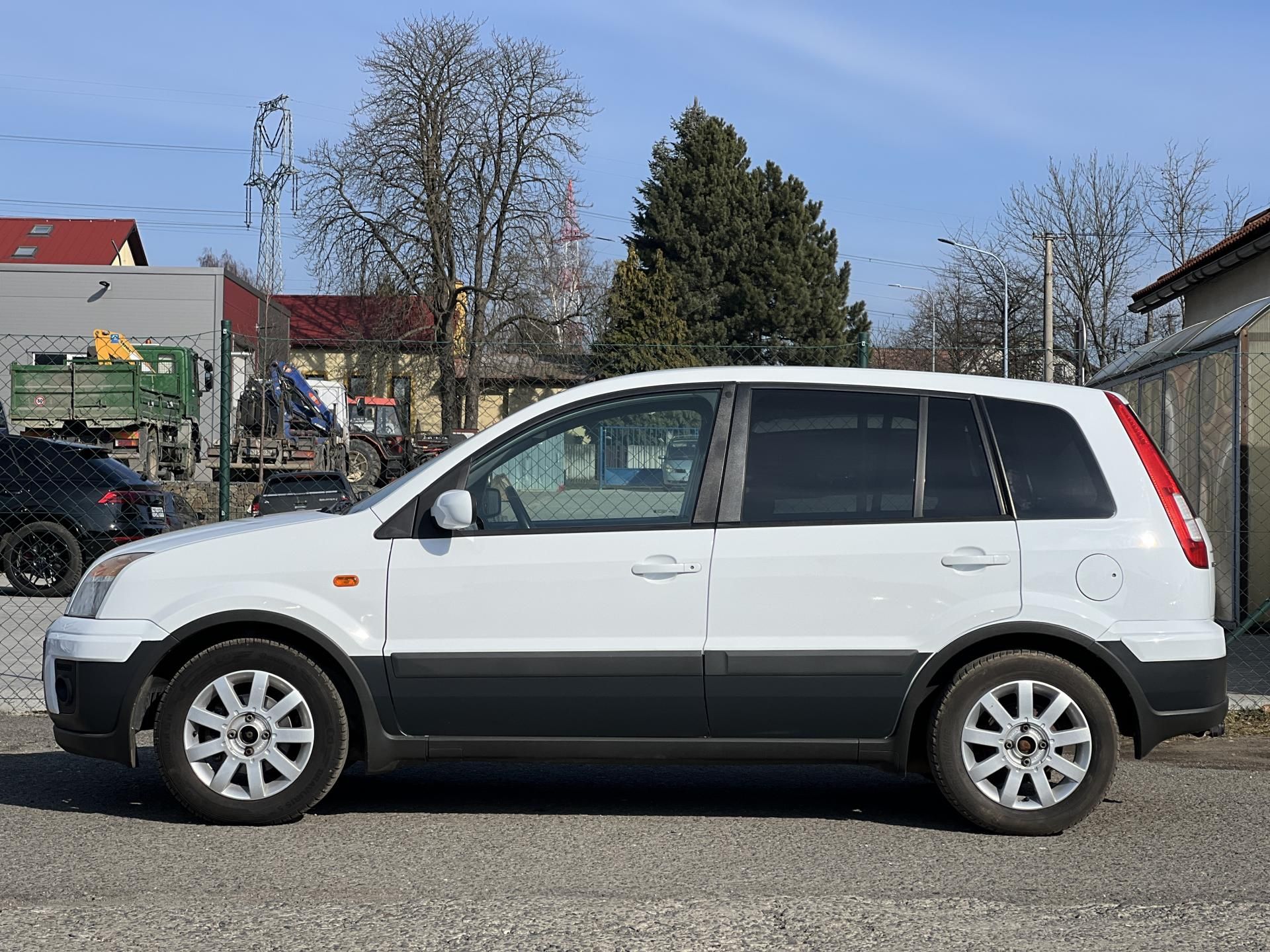 Ford Fusion, 1.4i 16v KLIMA TAŽNÉ ALU - fotka 4
