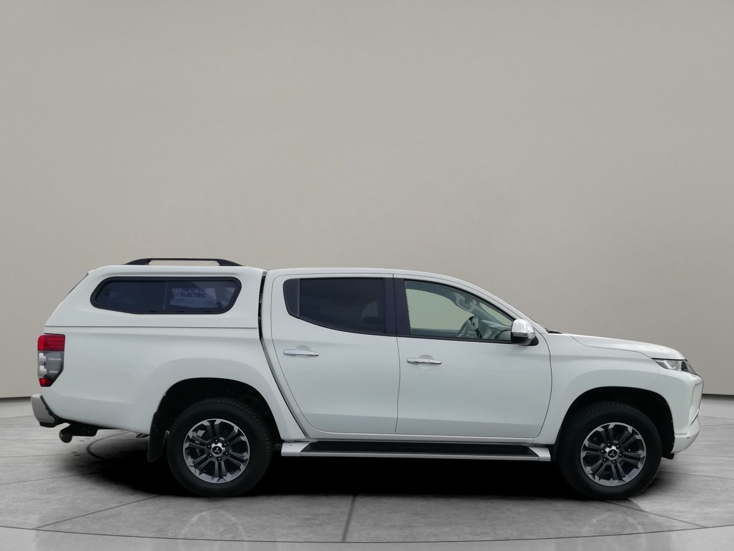 Mitsubishi L200, Intense 2.2 DI-D 4WD DC - fotka 3