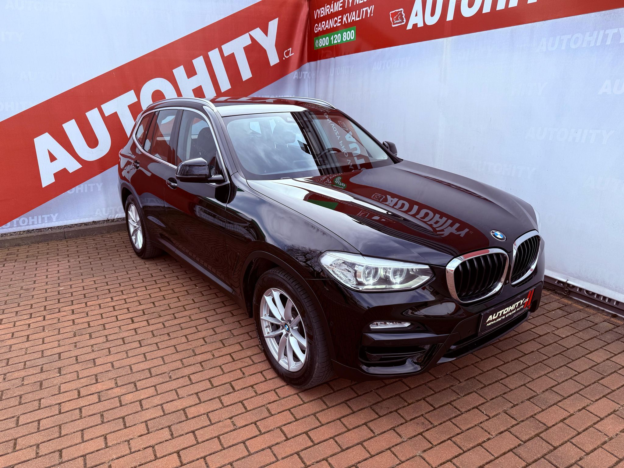 BMW X3, 20d xDrive, ČR, Serviska - fotka 5