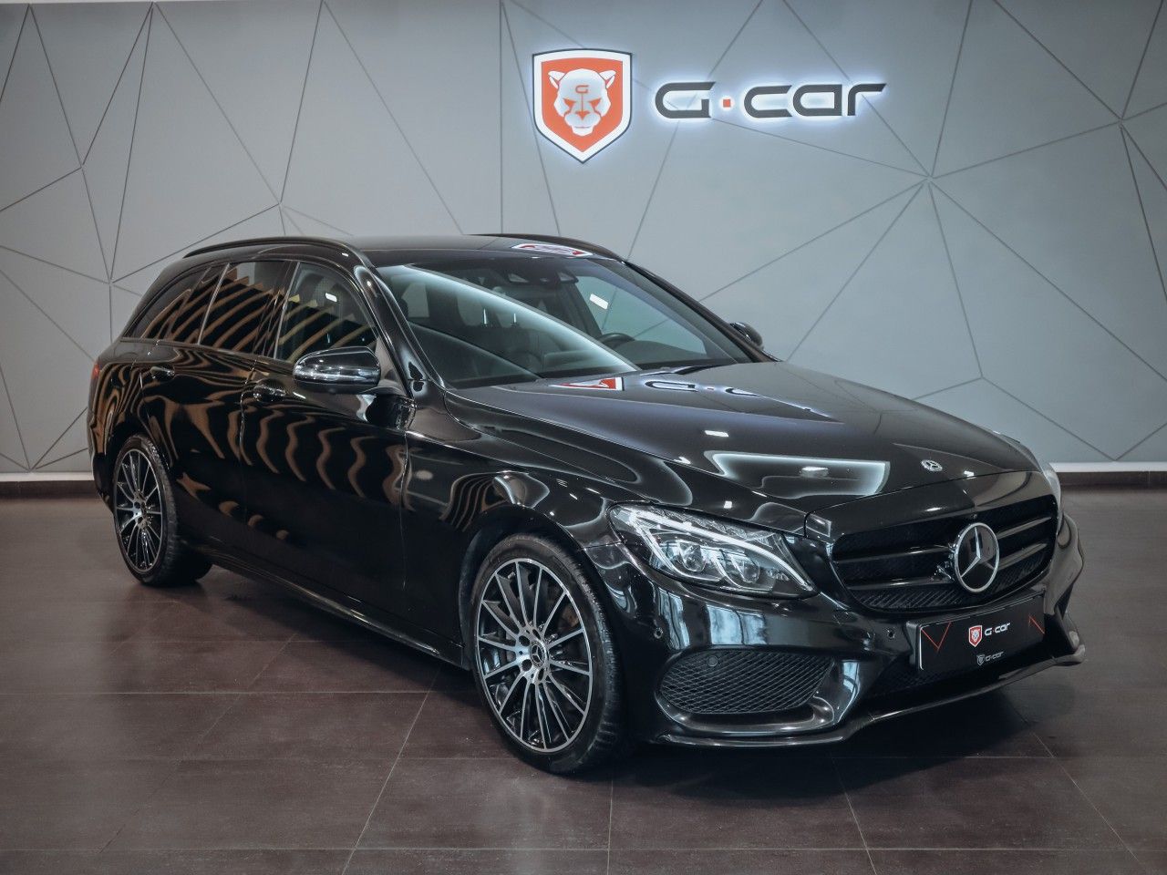 Mercedes-Benz Třídy C, C 400 kombi 4MATIC AMG 245 kW