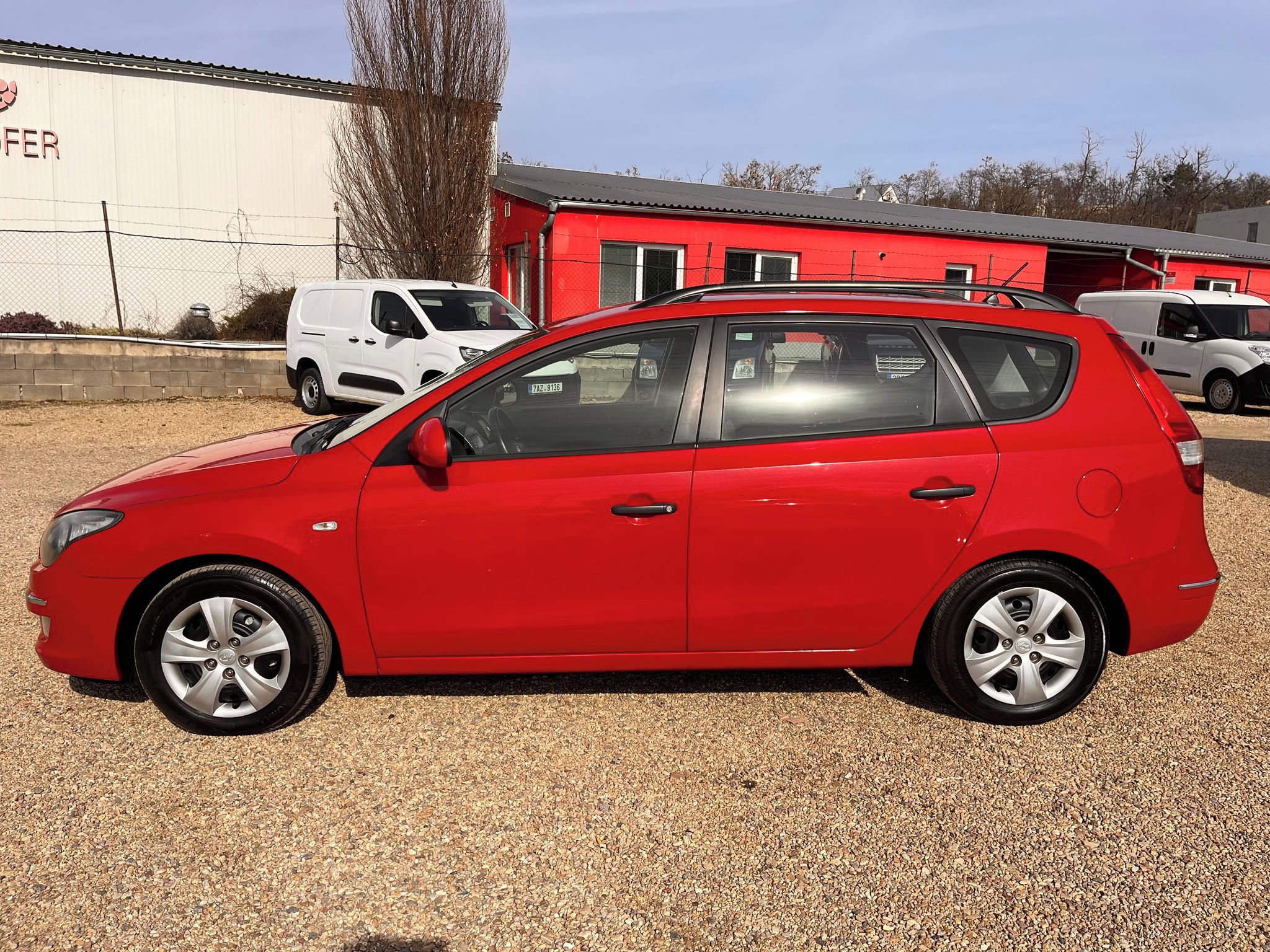 Hyundai i30, 1.6CRDI 66kw - fotka 2