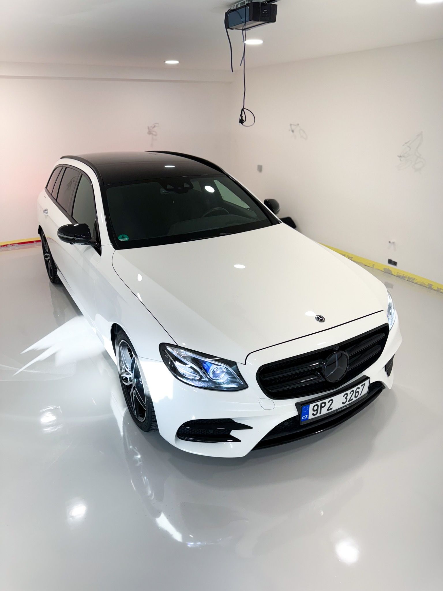 Mercedes-Benz Třídy E, E400d 4matic - ODPOČET DPH - fotka 3