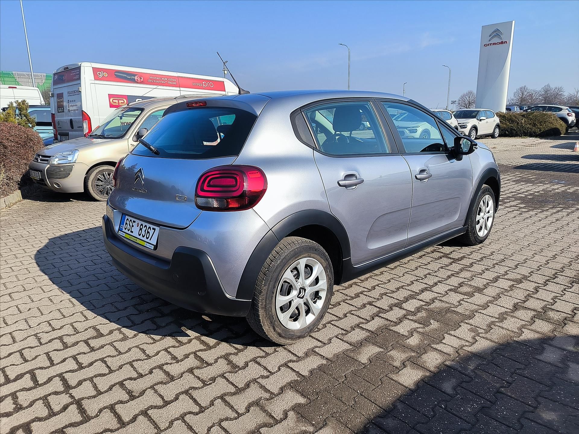 Citroën C3, 1,2 PT 82k 1.majitel,NAVI - fotka 3