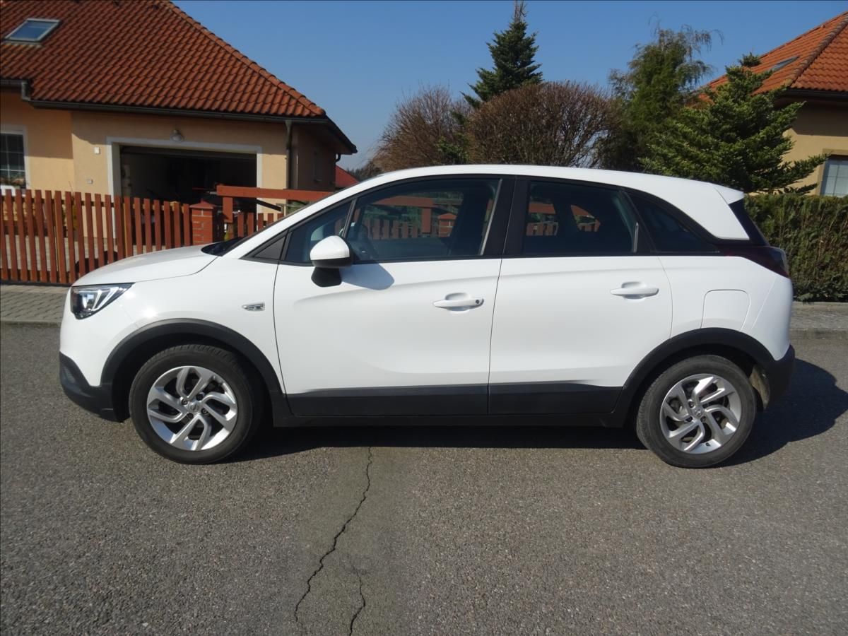Opel Crossland X, 1,2 i SMILE,1.majitel,2xkola - fotka 6