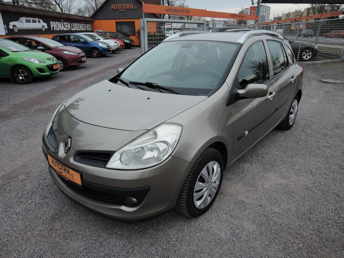 Renault Clio, 1,2 Grandtour TCe Servis - fotka 4