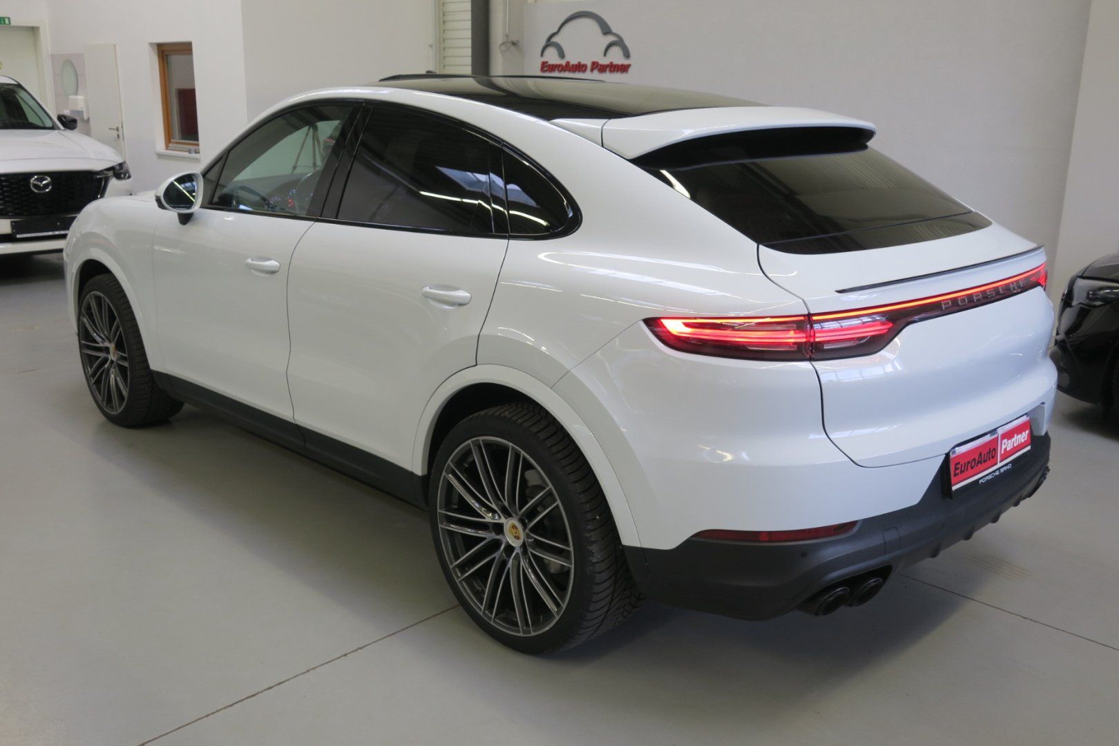 Porsche Cayenne, Coupe 3.0 V6 Tiptronic Vzduch - fotka 2