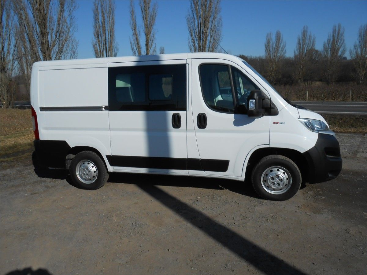 Fiat Ducato, 2,3 96 kW KLIMA Serviska 7Míst - fotka 5