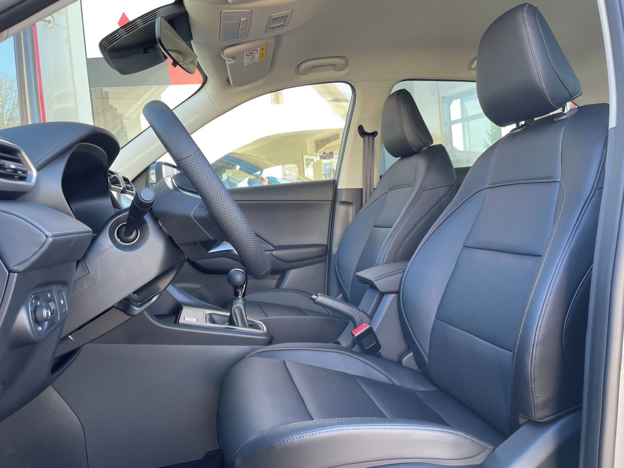 MG ZS, 1.5 5M ELEGANCE SPRING EDITION - fotka 6