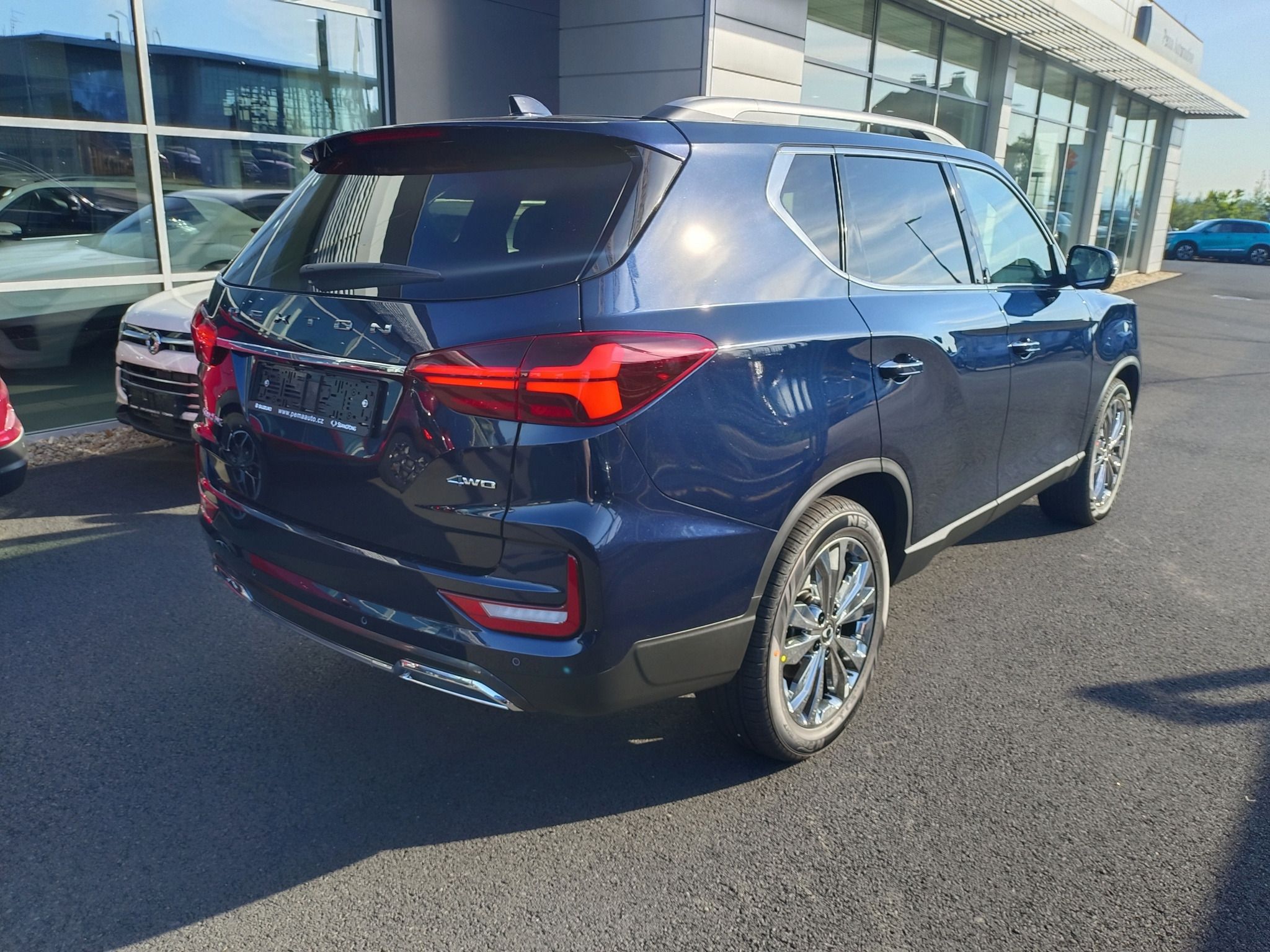 SsangYong Rexton, PREMIUM+ 2,2 e-XDI 5 míst 4x4 - fotka 4