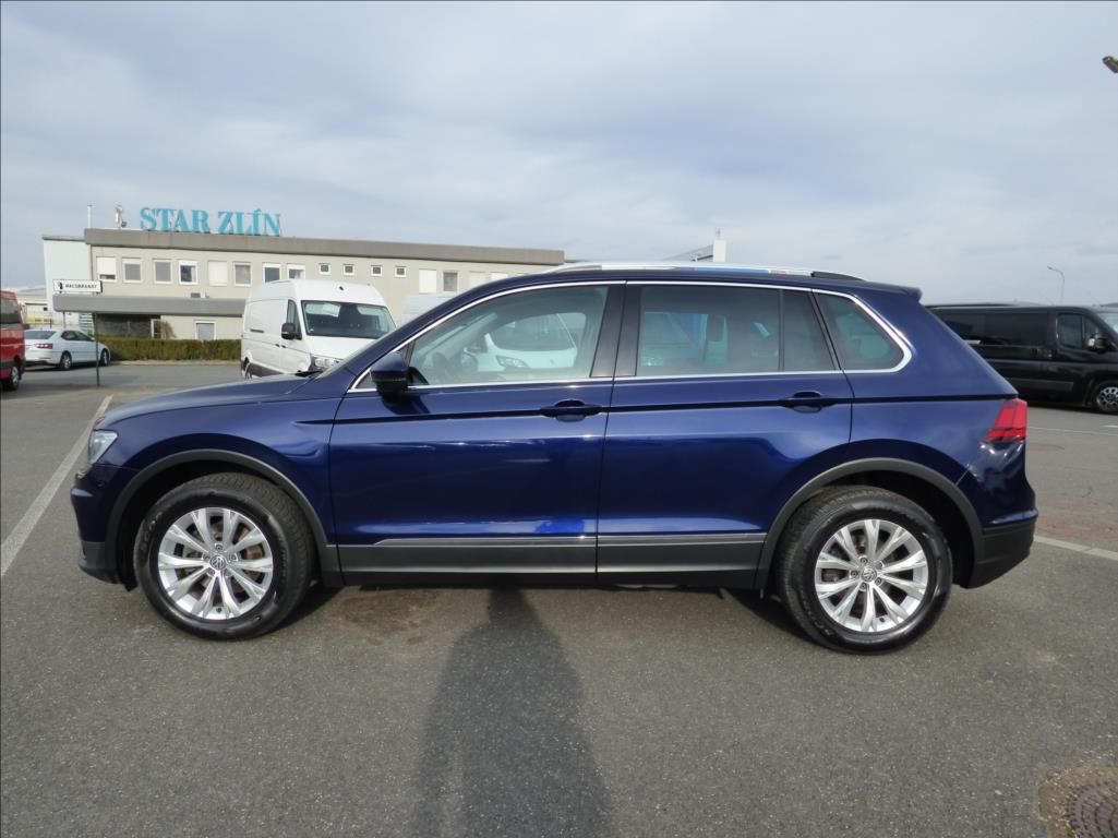 Volkswagen Tiguan, 2,0 TDI, 4x4,LED,Digi Klima,Na - fotka 6