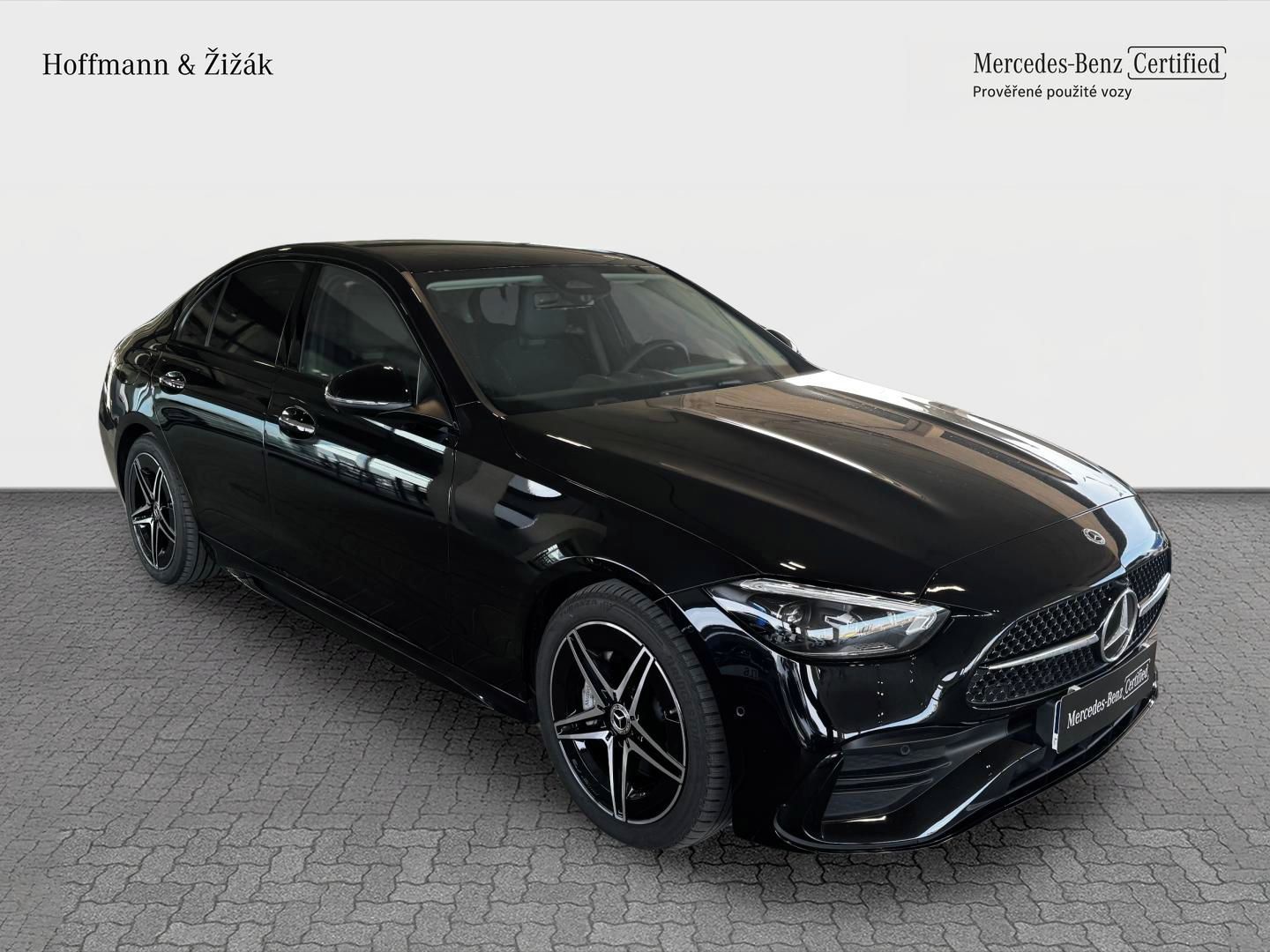 Mercedes-Benz Třídy C, 220d 4MATIC - fotka 3