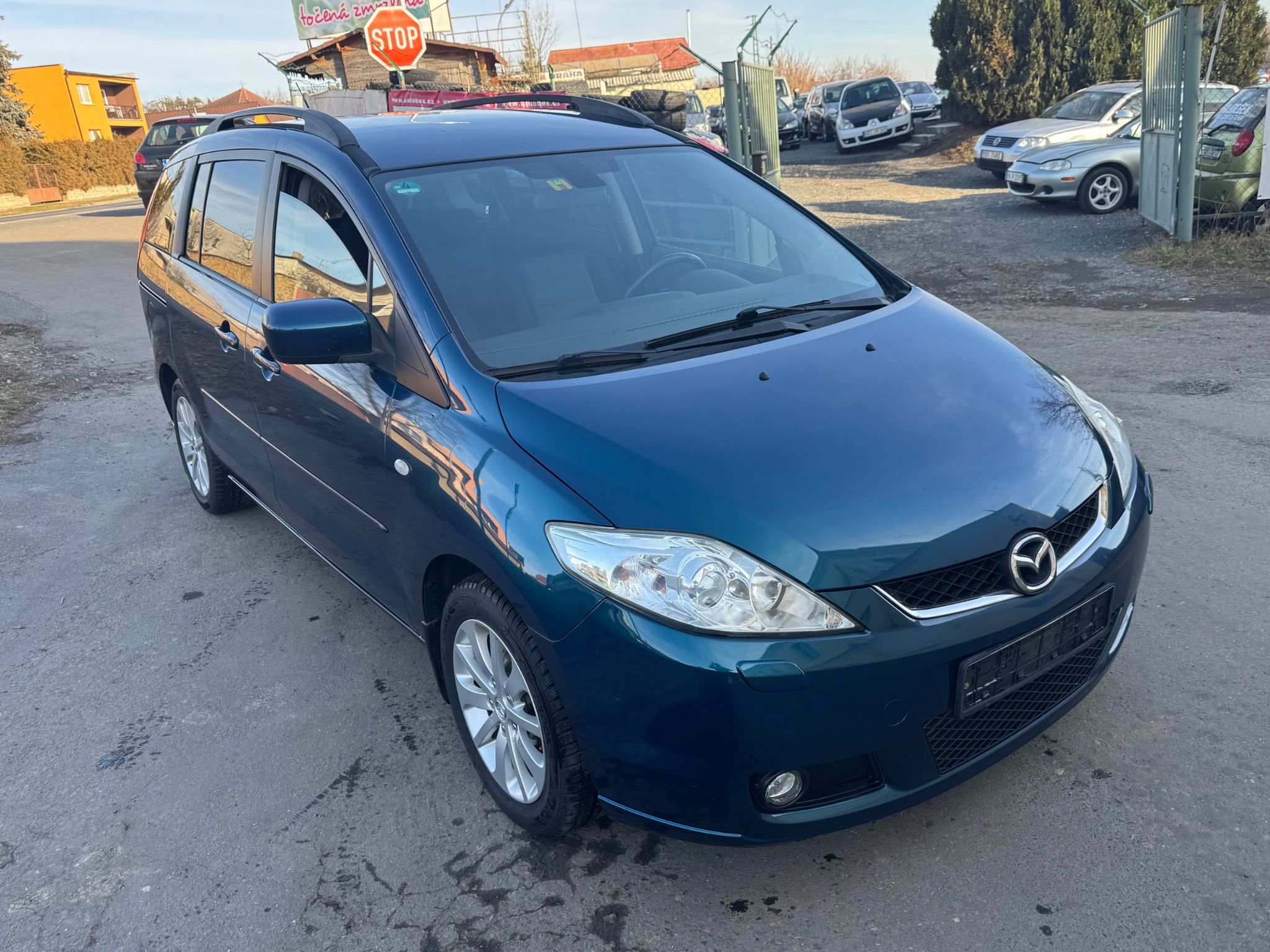 Mazda 5, 2.0 CD 105kW.7.míst.Tažné - fotka 6
