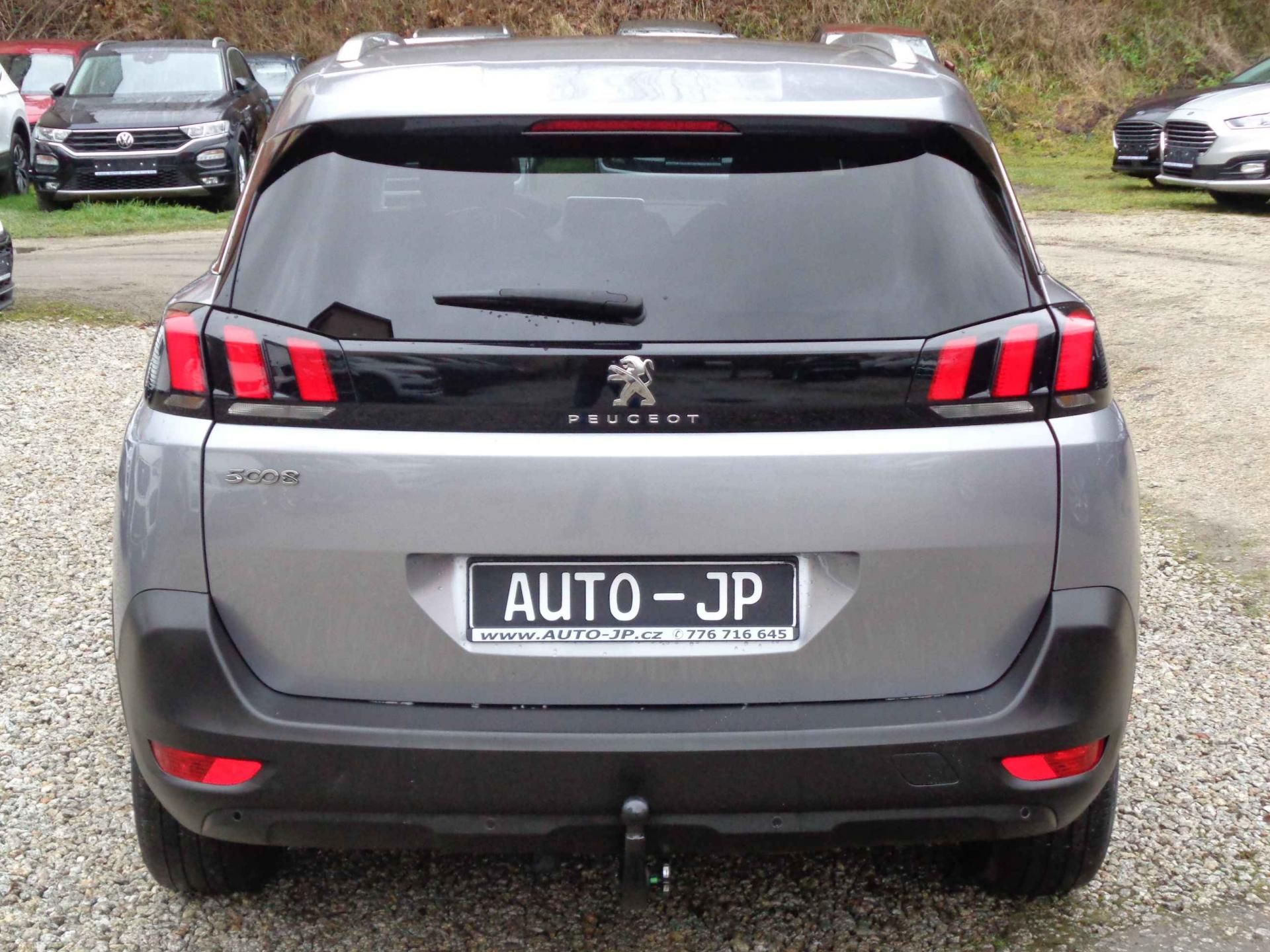 Peugeot 5008, HDI-96  7-míst PDC 17ALU  NAVI - fotka 4