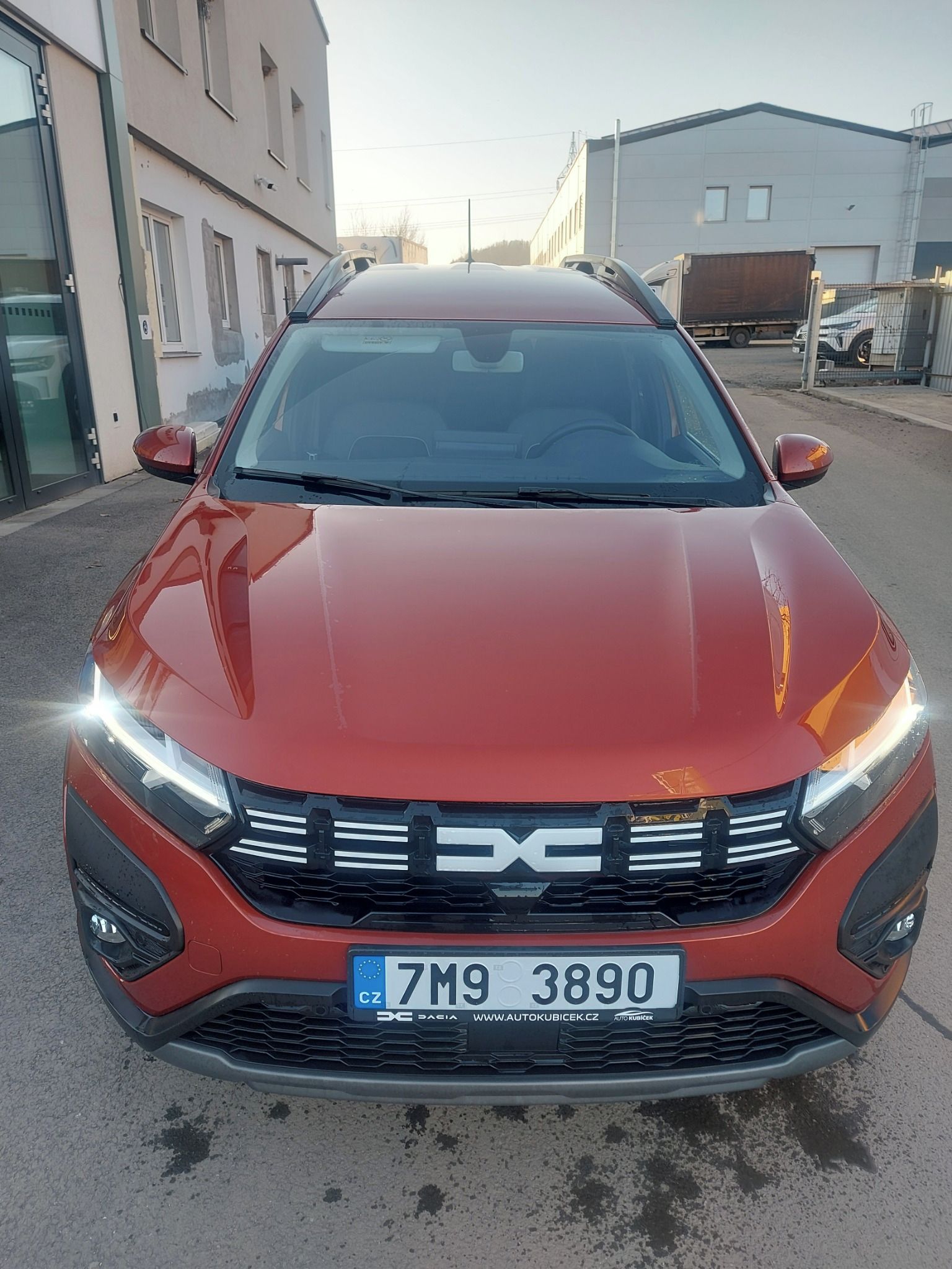 Dacia Jogger, Expression ECO-G 100 7 míst - fotka 6