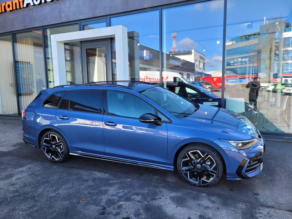 Volkswagen Golf, 2.0 TDI DSG R-line - fotka 4
