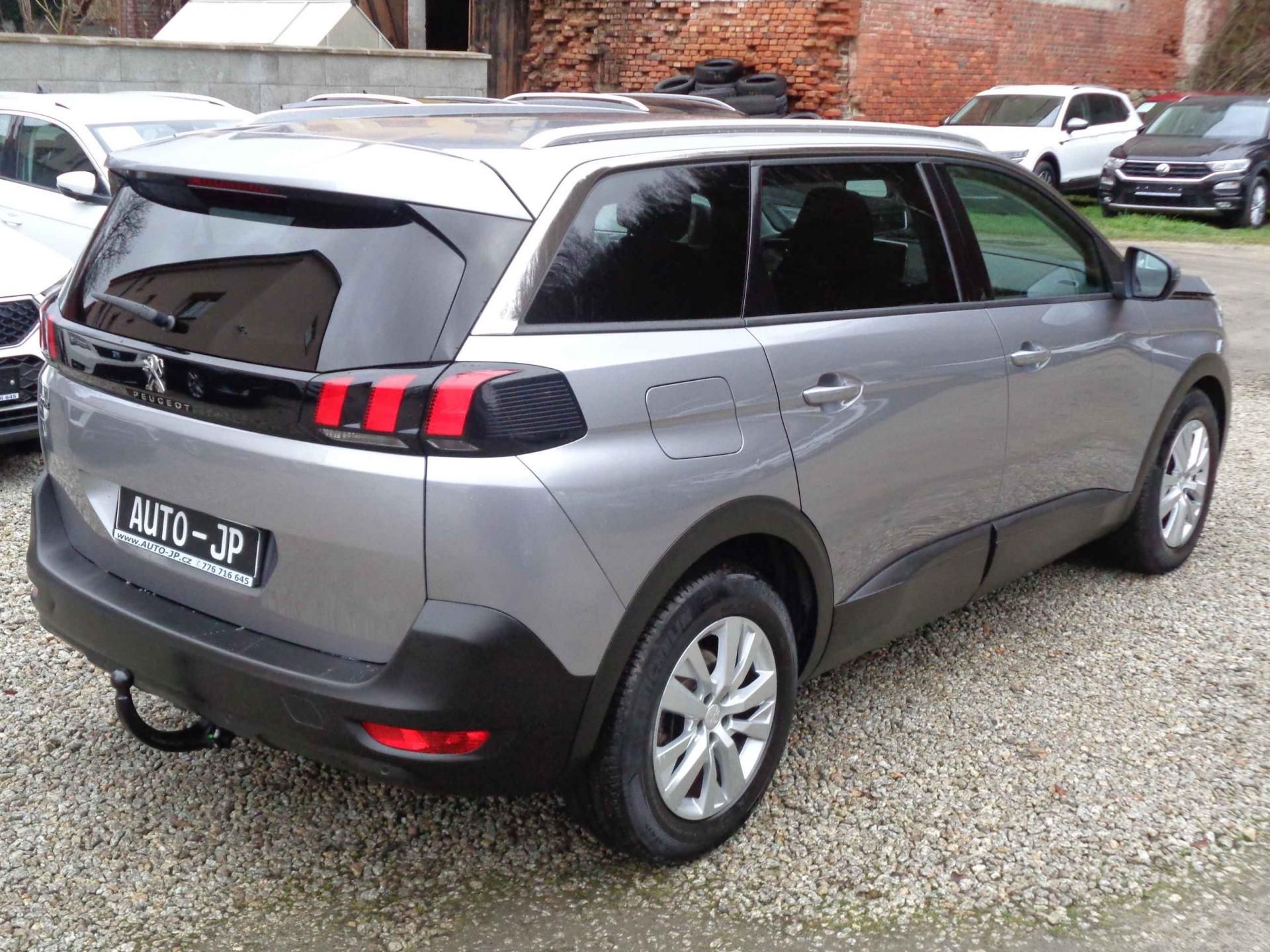 Peugeot 5008, HDI-96  7-míst PDC 17ALU  NAVI - fotka 3