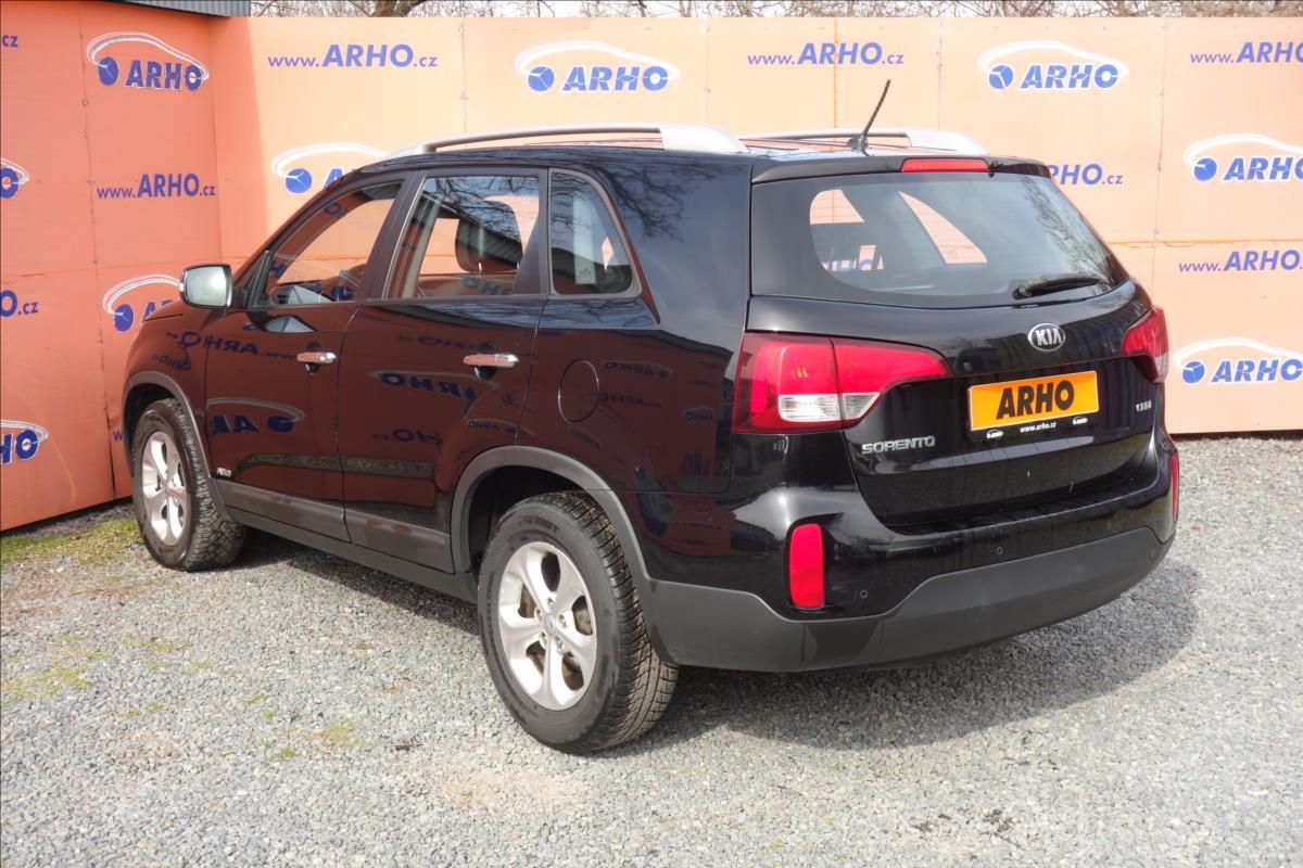 Kia Sorento, 2,2 CRDi, ČR, COMFORT, 4x4. - fotka 5