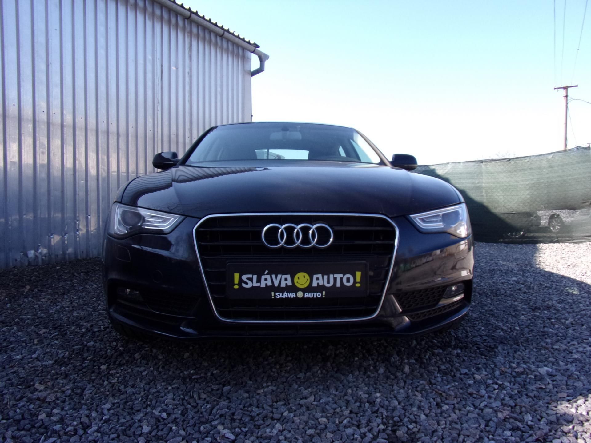Audi A5, 2.0 TDi 189 000KM 2xLITÁ KOLA - fotka 2