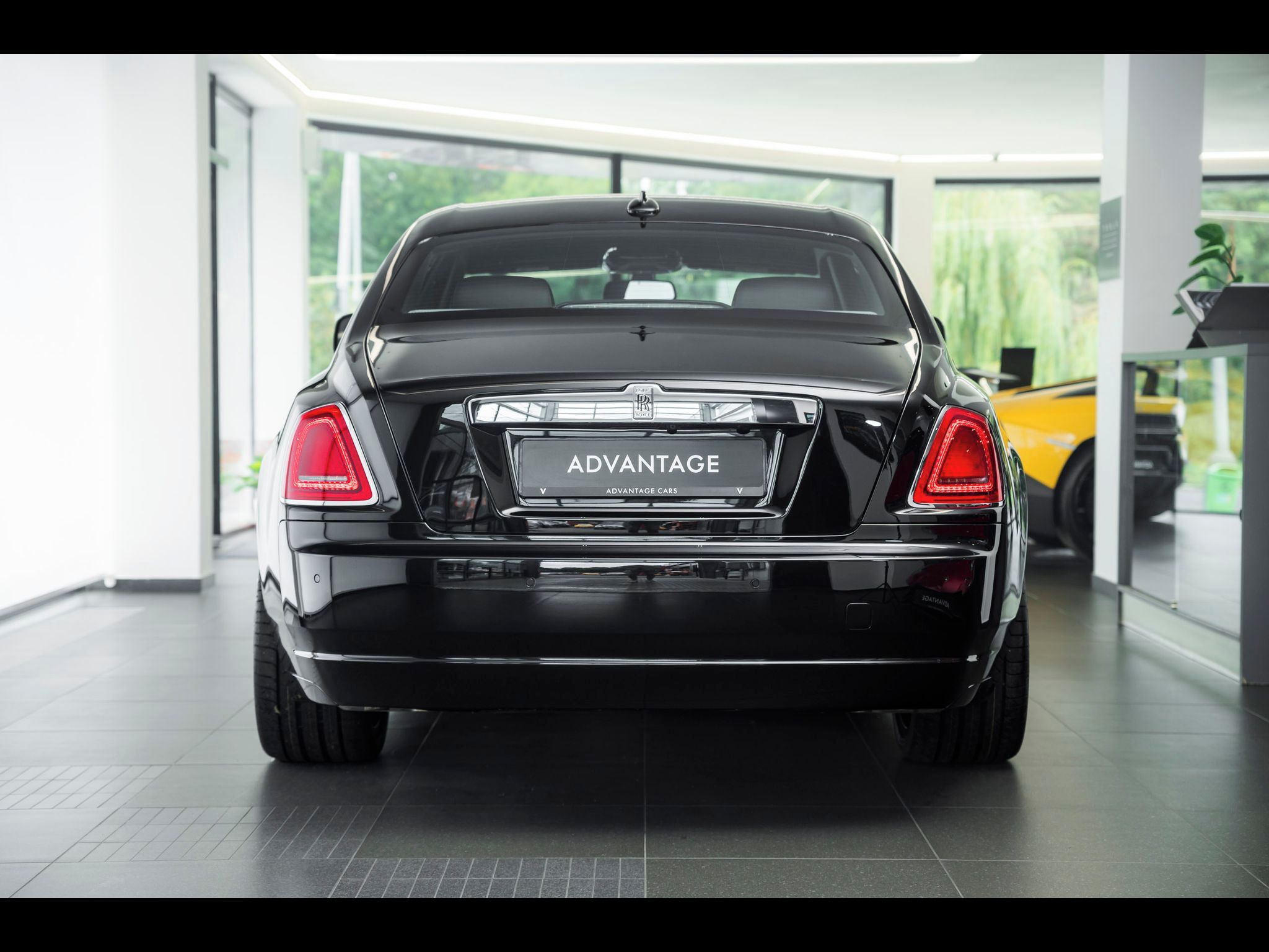 Rolls-Royce Ghost, Professional/Ventilace/TopView - fotka 3