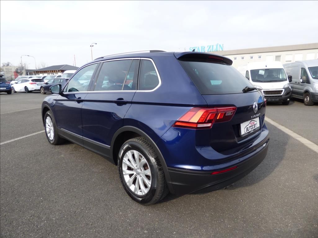 Volkswagen Tiguan, 2,0 TDI, 4x4,LED,Digi Klima,Na - fotka 5