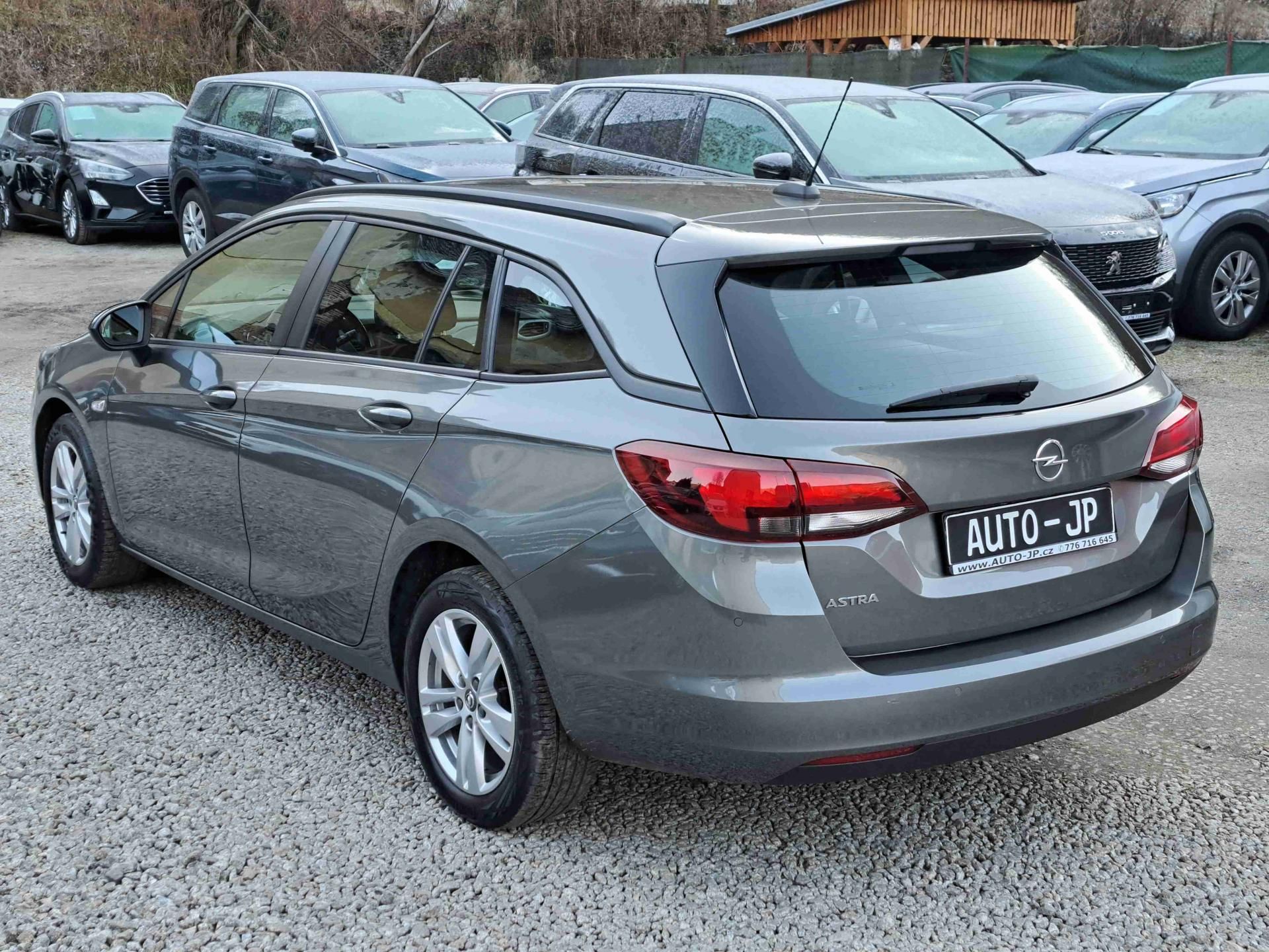 Opel Astra, 1,5 CDTI 90kW  LED 16ALU  NAVI - fotka 5
