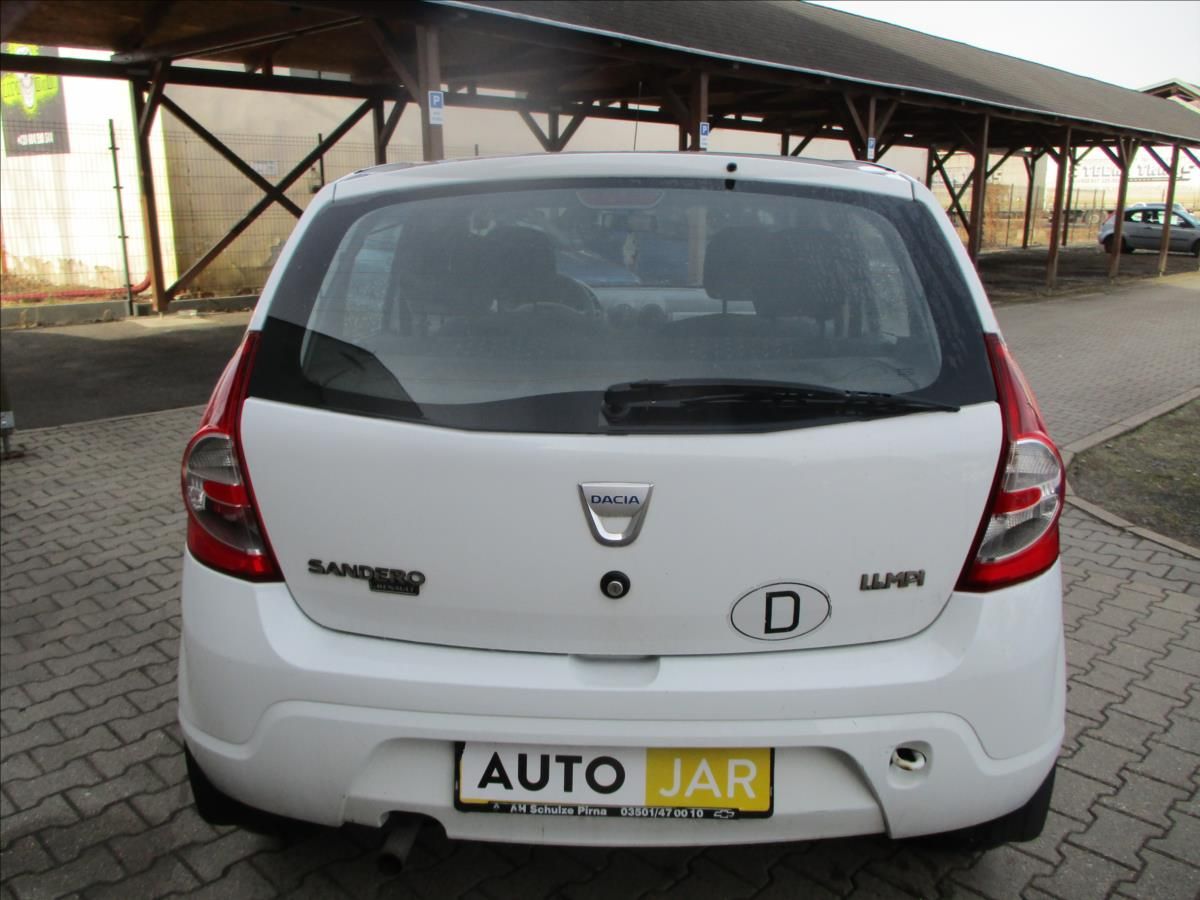 Dacia Sandero, 1,4 MPi - fotka 6
