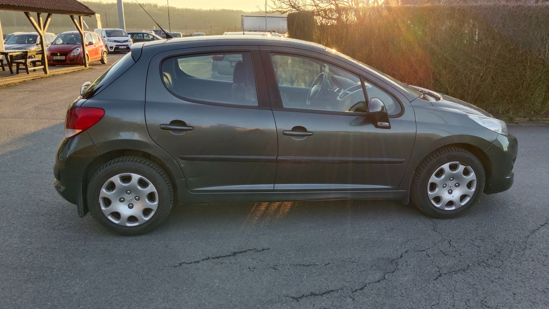 Peugeot 207, 1.4 70KW - fotka 4