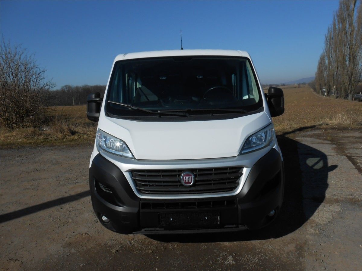 Fiat Ducato, 2,3 96 kW KLIMA Serviska 7Míst - fotka 3
