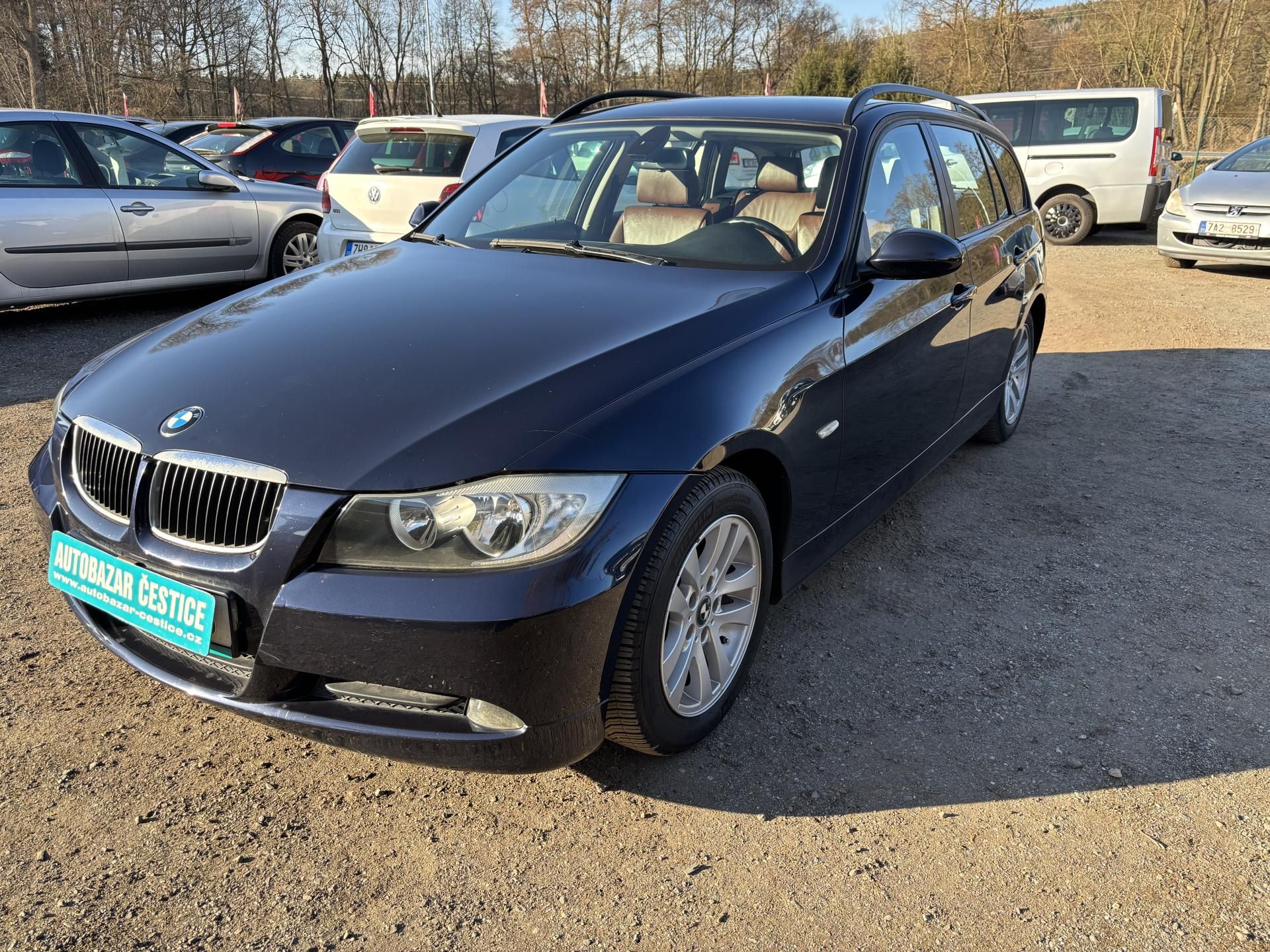 BMW Řada 3, Bmw 318D - fotka 3