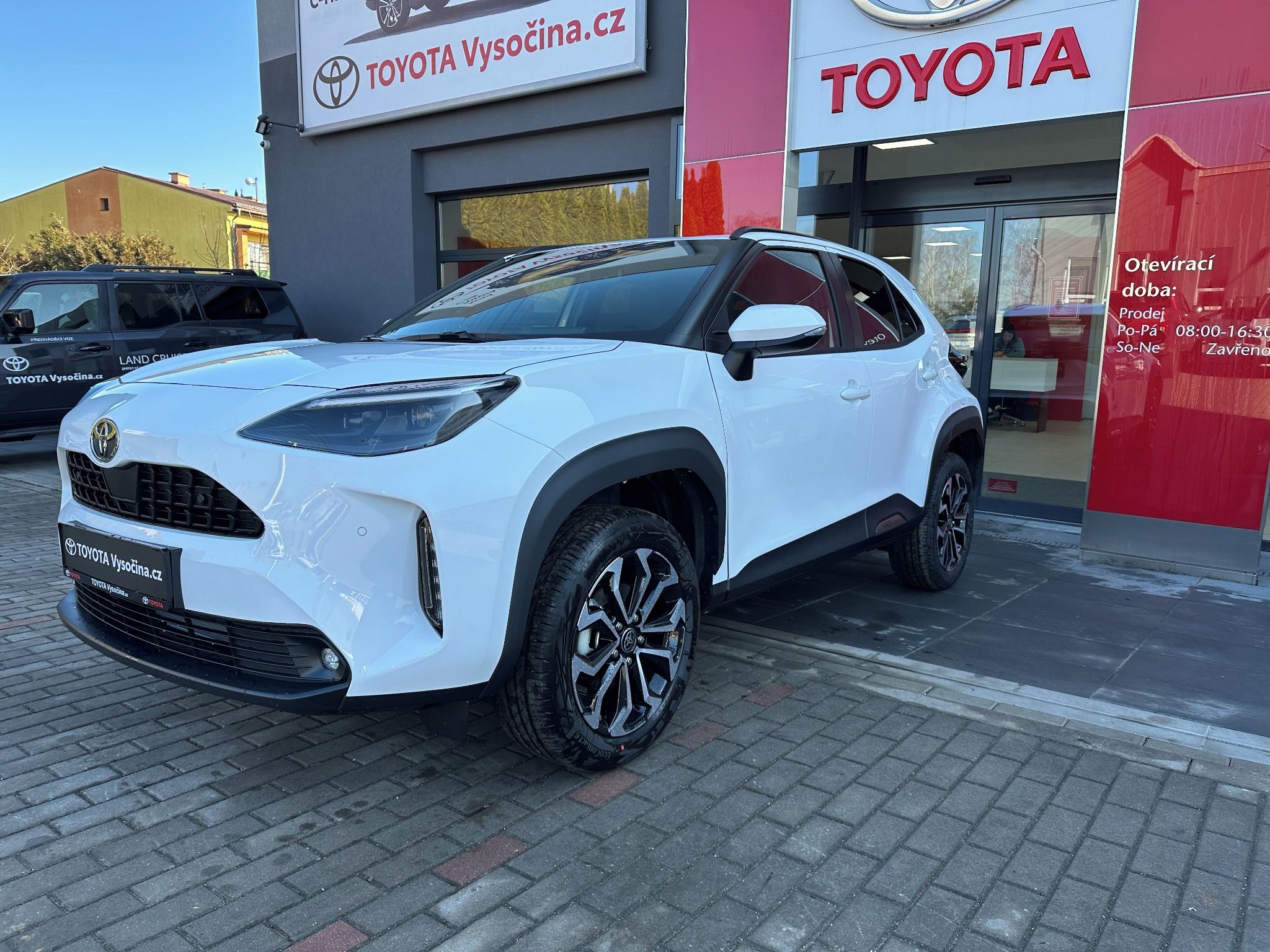 Toyota Yaris Cross, 1.5HEV 130PS Style - fotka 2