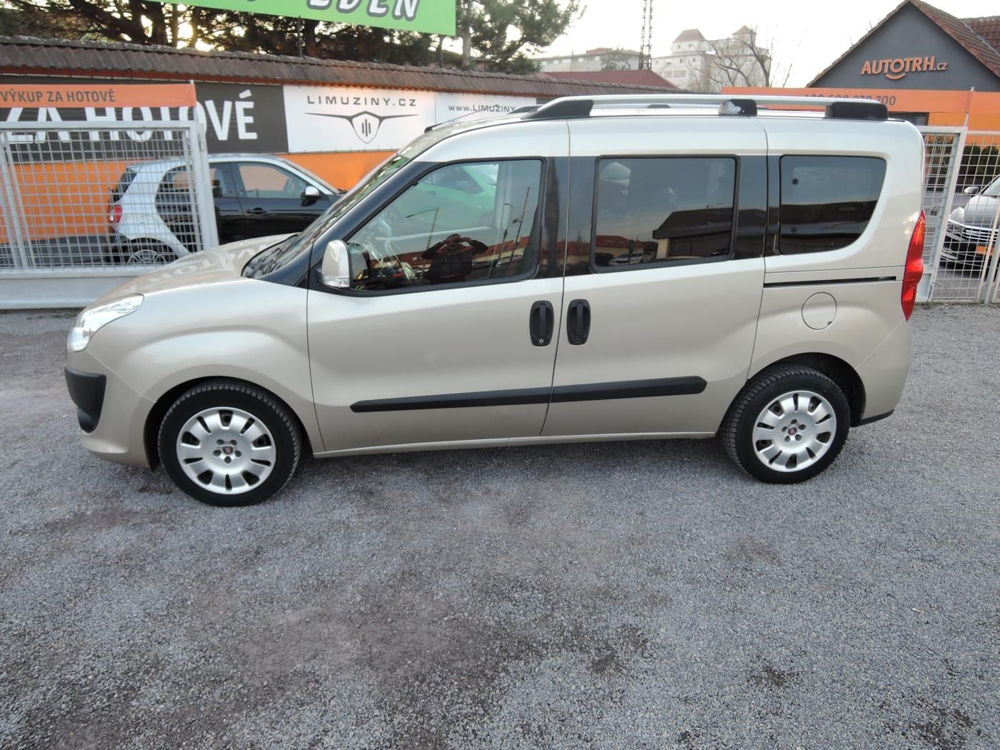 Fiat Dobló, 1,4 i 7.míst - fotka 6