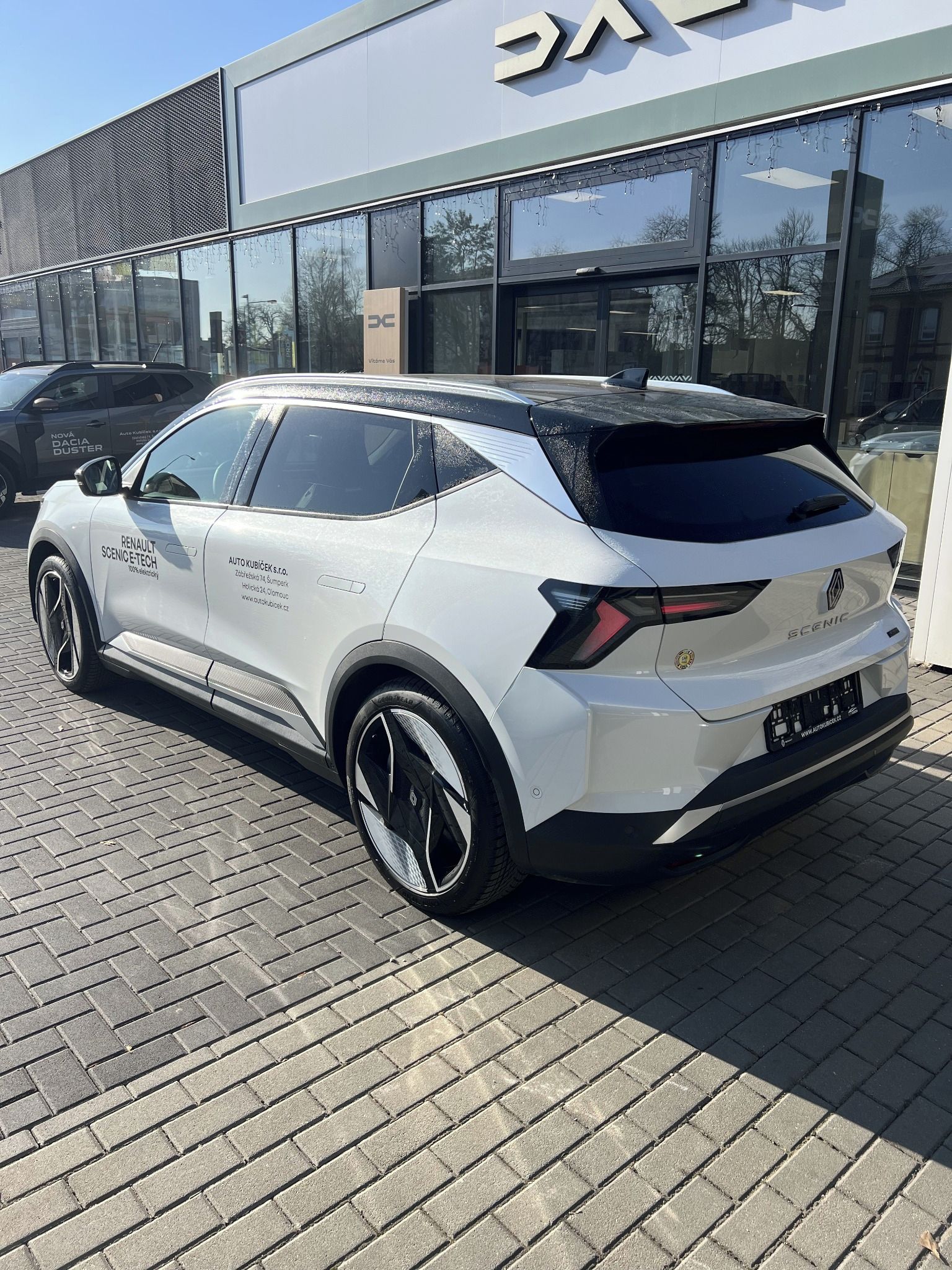 Renault Scénic, Iconic 220 k long range E-Tech - fotka 4