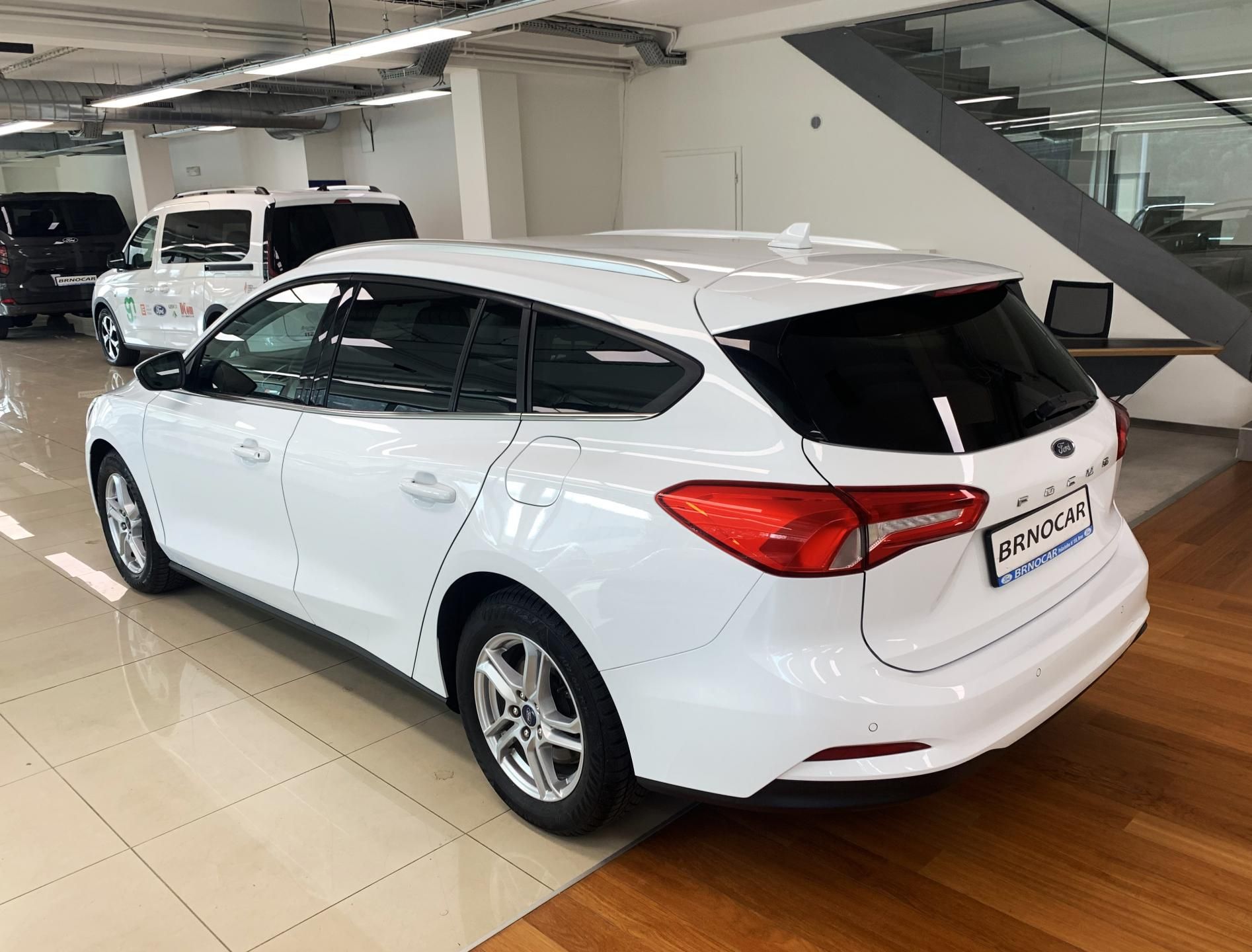 Ford Focus, TREND+, 1.5 ECOBLUE, ČR - fotka 4