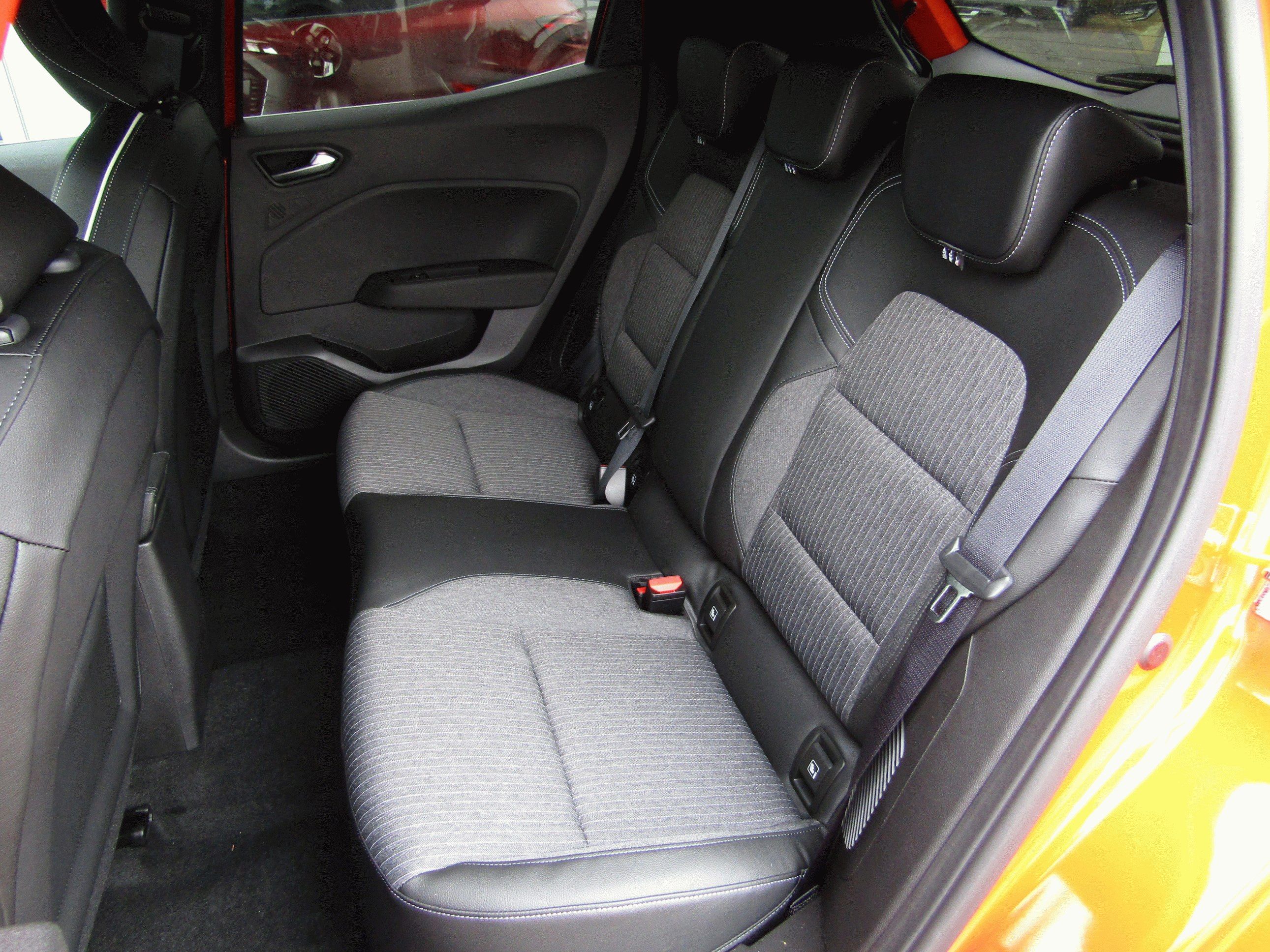 Renault Clio, E-Tech full hybrid 145 Techno - fotka 6