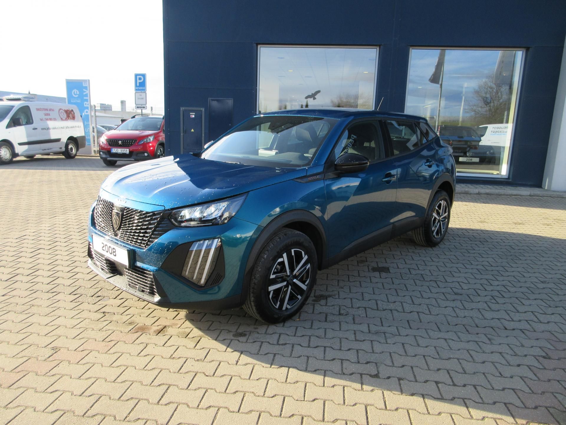 Peugeot 2008, STYLE PureTech 100 S&S MAN6 - fotka 3