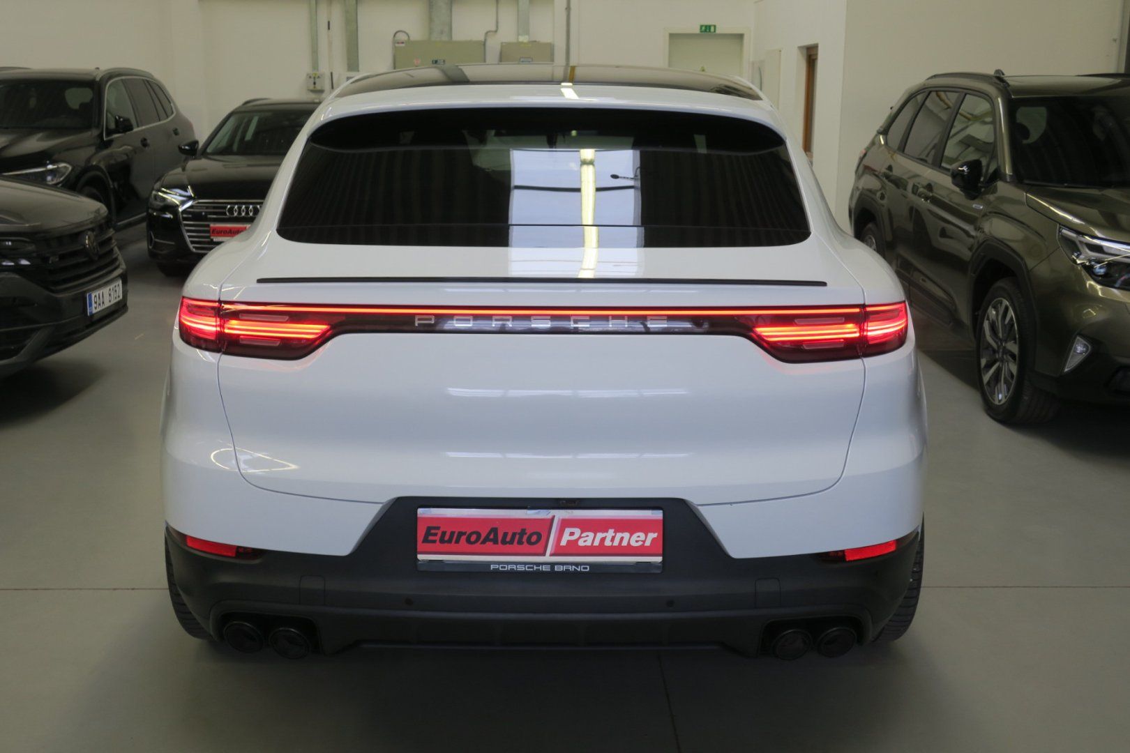 Porsche Cayenne, Coupe 3.0 V6 Tiptronic Vzduch - fotka 3