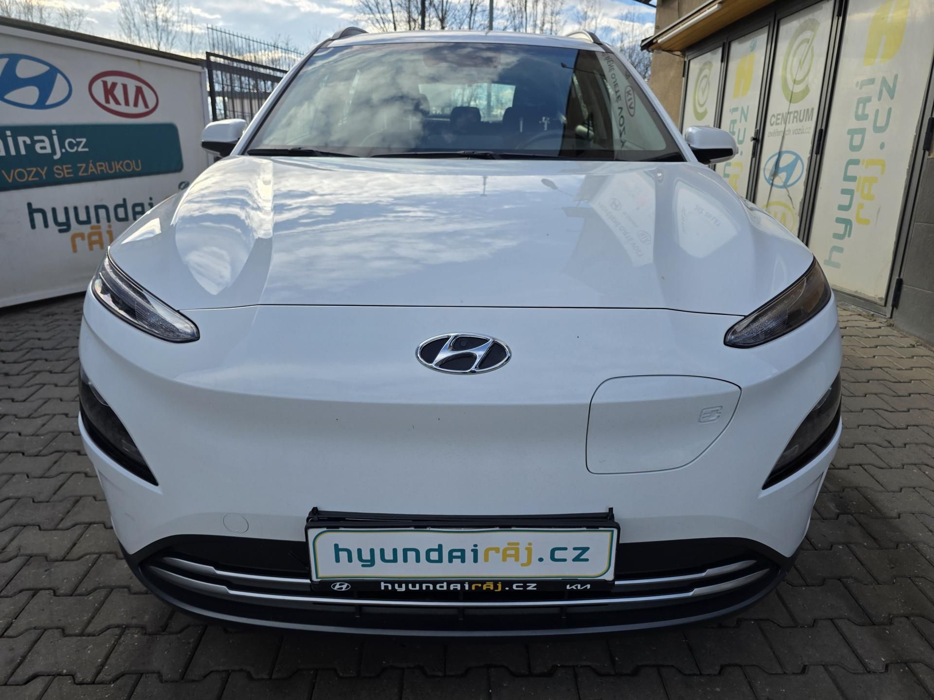 Hyundai Kona, EL-64KWh-V ZÁRUCE-TEP.ČERPADLO