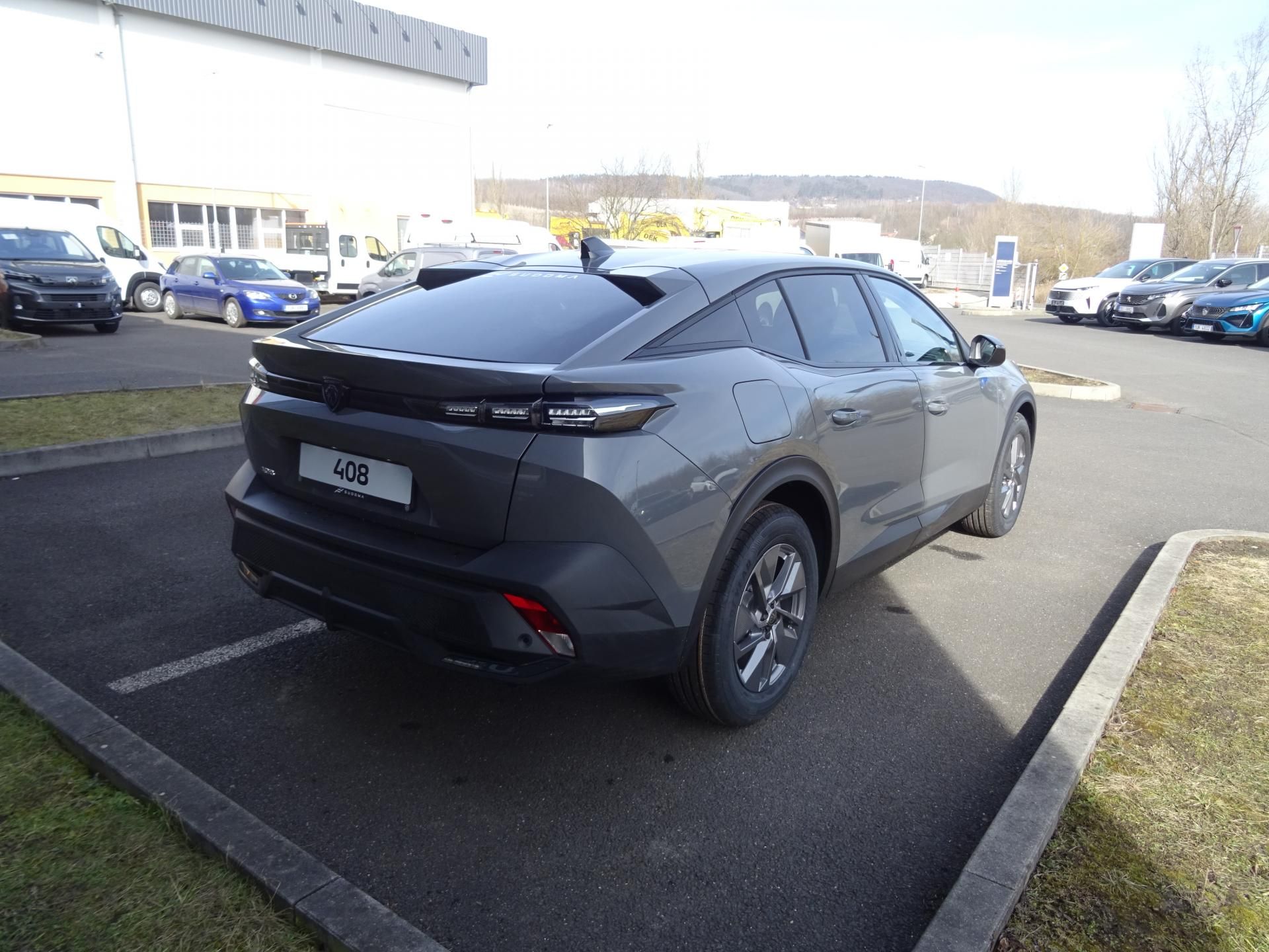 Peugeot 408, ALLURE Hybrid 145k e-DCS6 - fotka 4