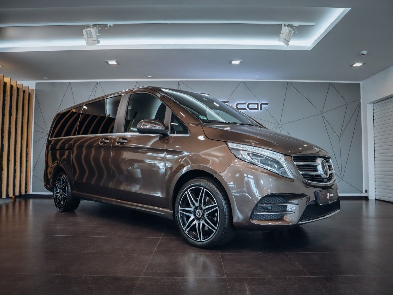 Mercedes-Benz Třídy V, V 250d 4MATIC AMG