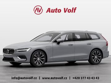 CORE T6 RECHARGE AWD 293kW 4x4