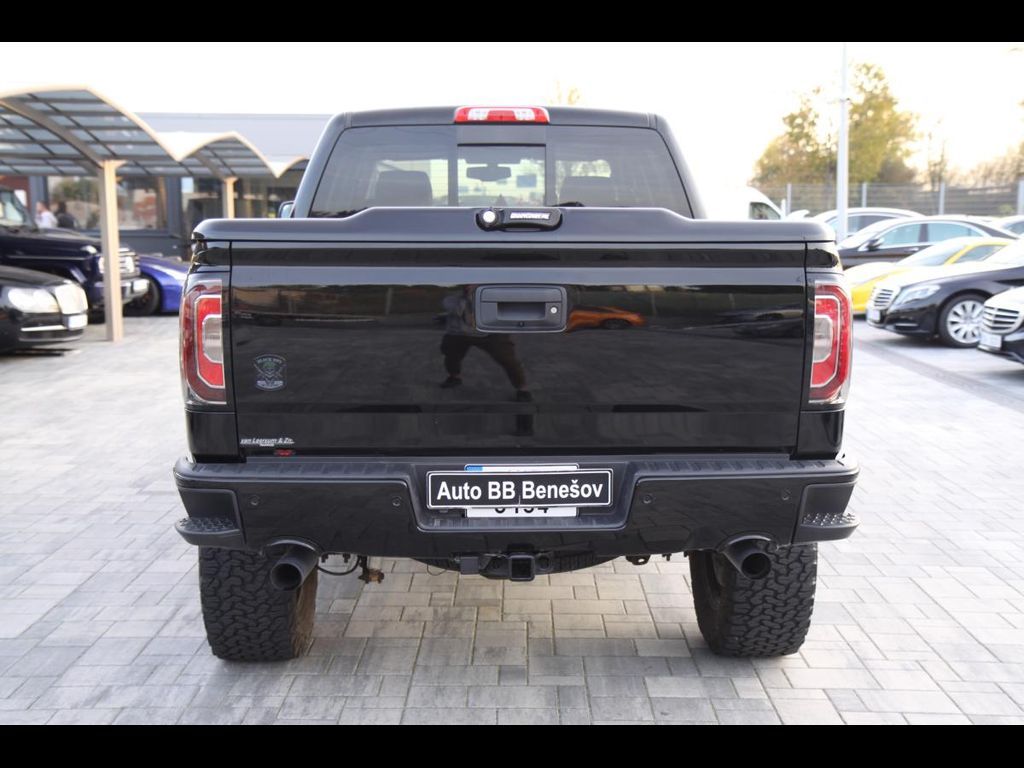 GMC Sierra, 1500 SLT 6.2 Black Ops Tuscany - fotka 5